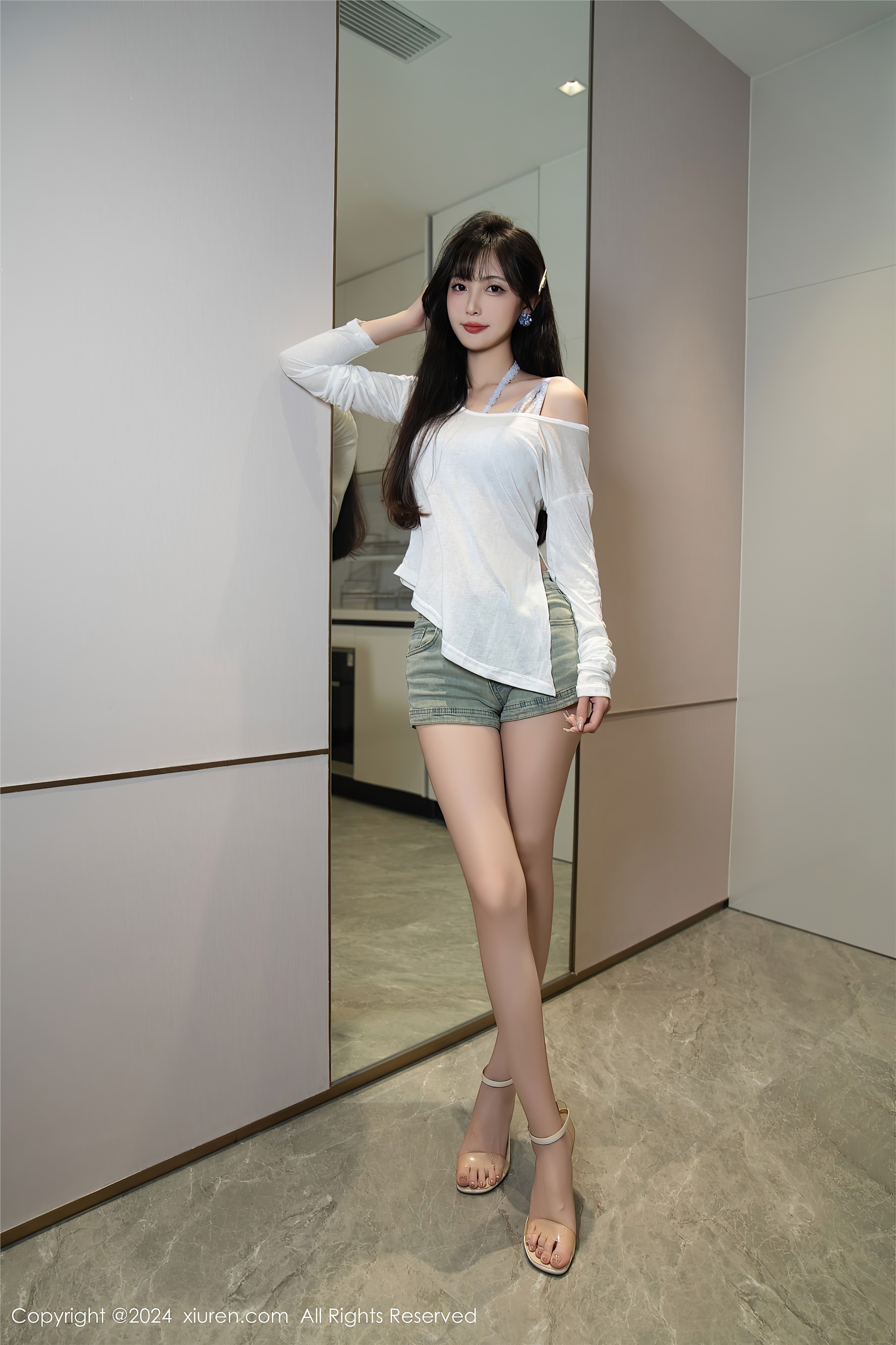图片[2]-Xiuren秀人网期2024.09.26期N第9215期林星阑-套图网