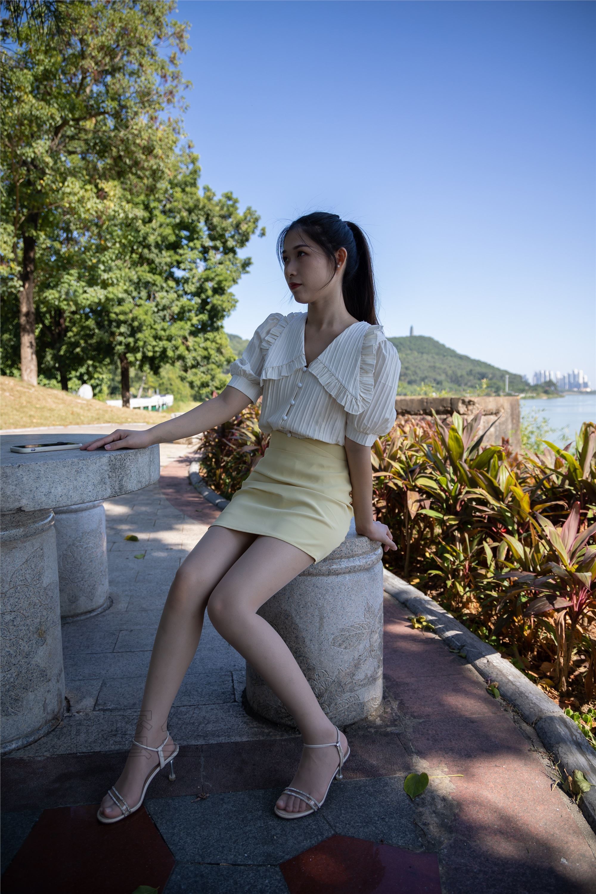 尤蜜丝期穿搭写真期No.121-套图网