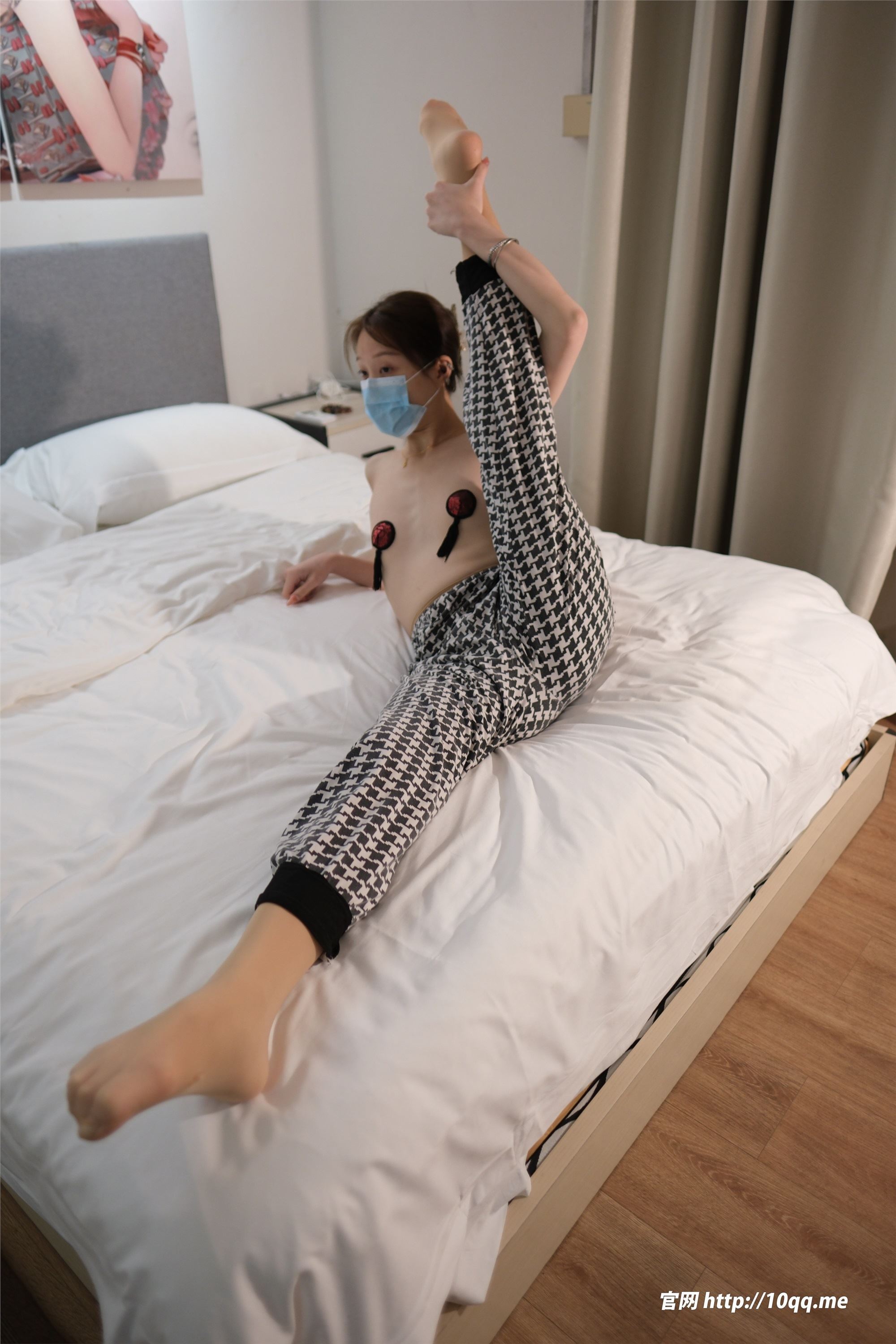 图片[3]-ROSI口罩系列期2024.11.05期N第3068-秀人网