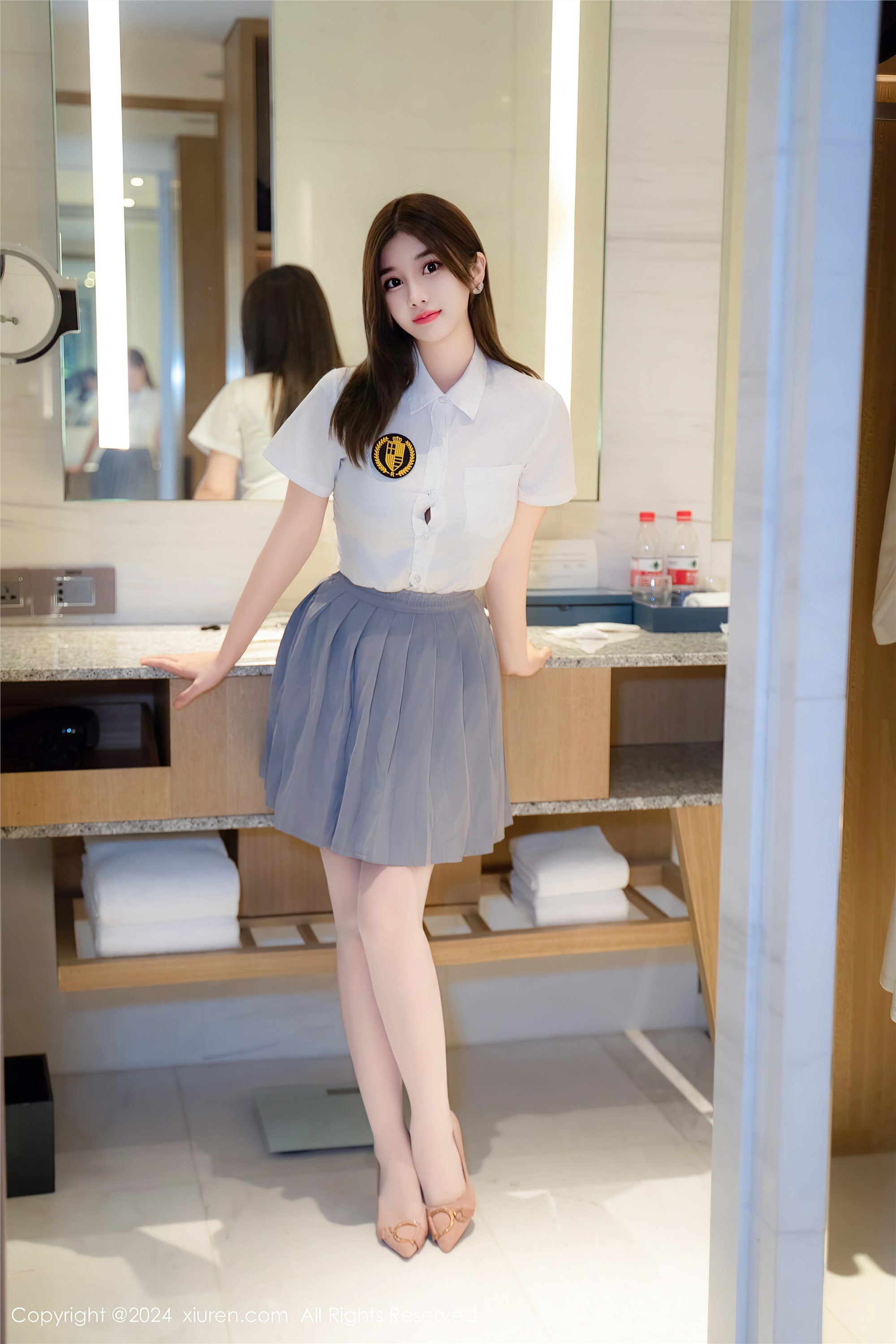图片[2]-Xiuren秀人网期2024.08.26期N第9066期周jojobaby-套图网