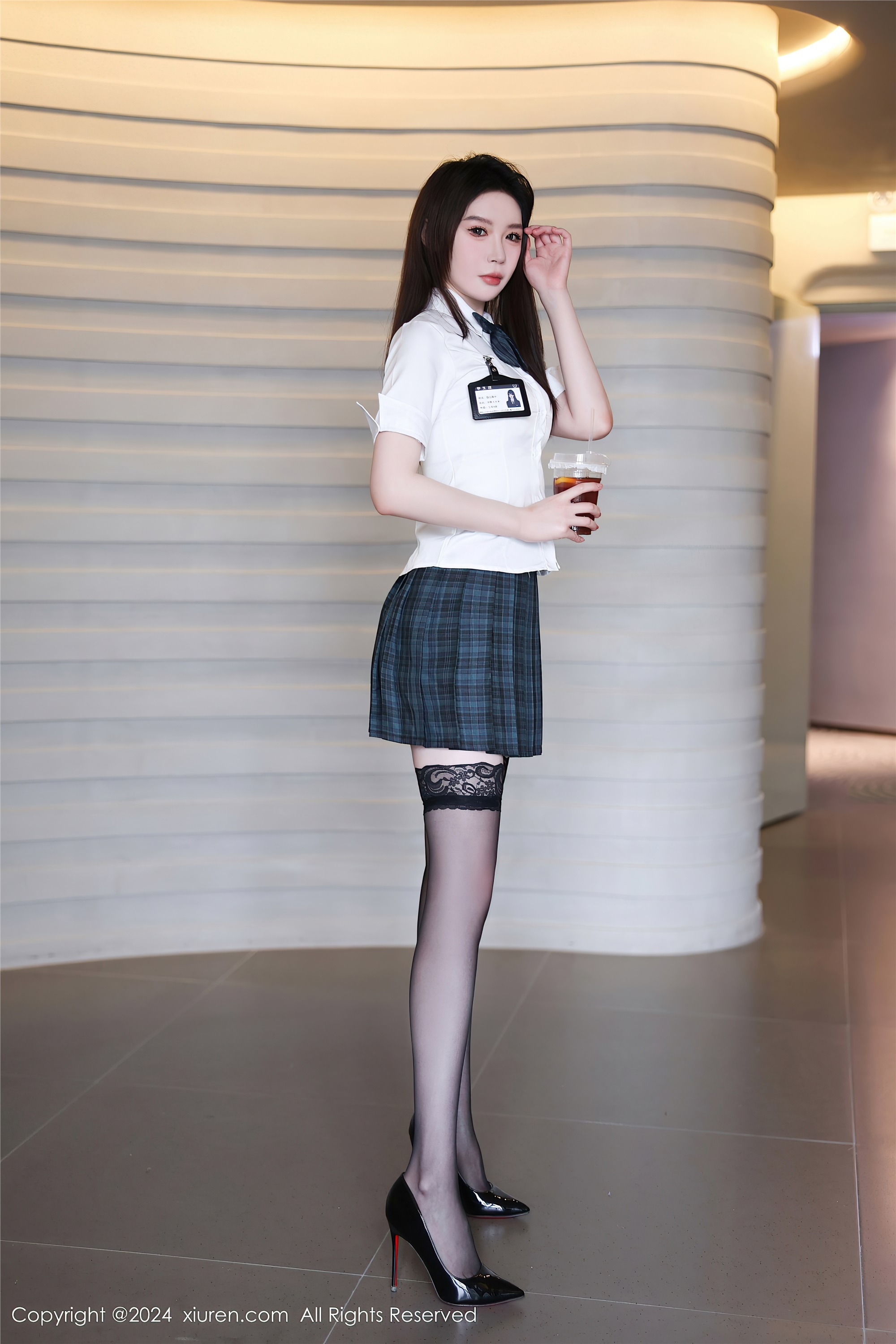 Xiuren秀人网期2024.08.27期N第9074期梦心玥-秀人网