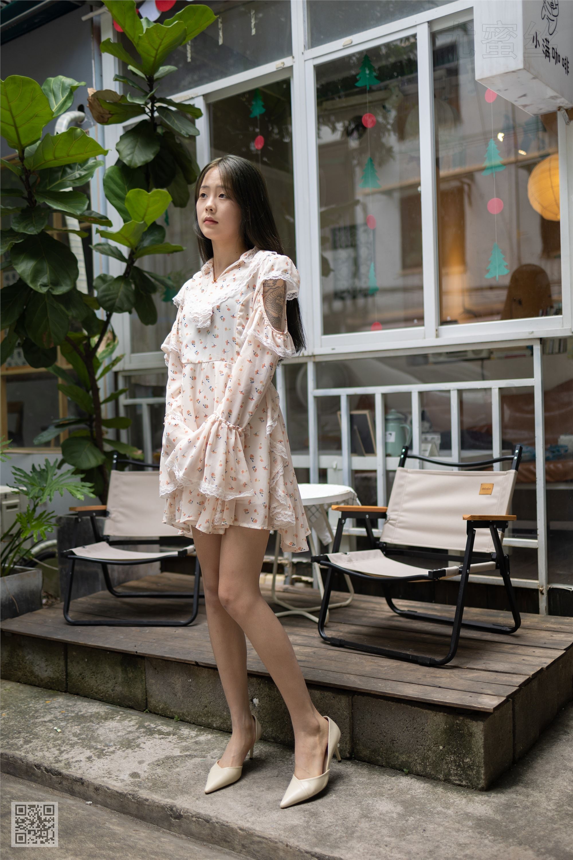 尤蜜丝期穿搭写真期N第112-秀人网