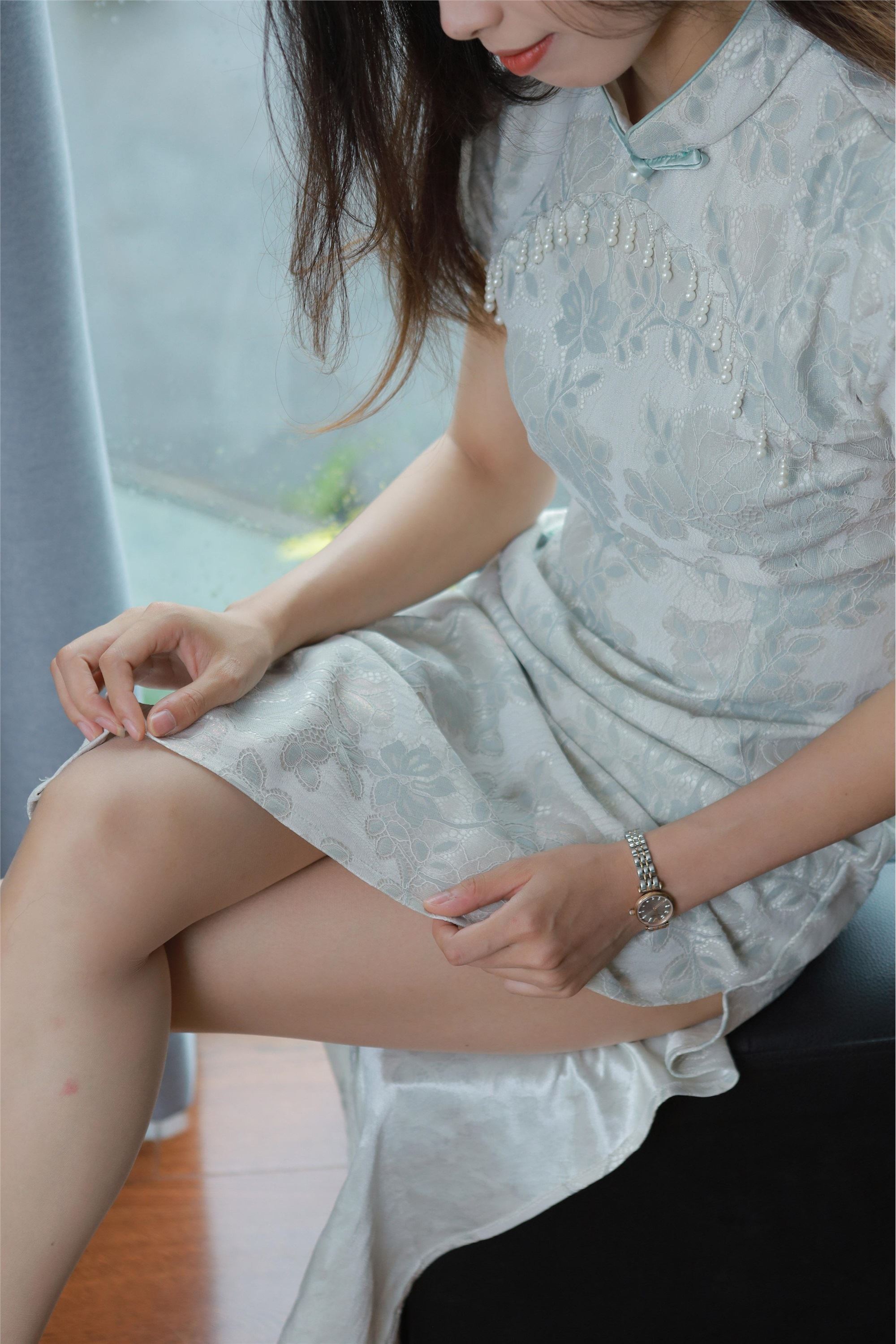 图片[3]-IESS异思趣向期期2024.06.27期丝享家期1779期小九《长腿旗袍》-秀人网