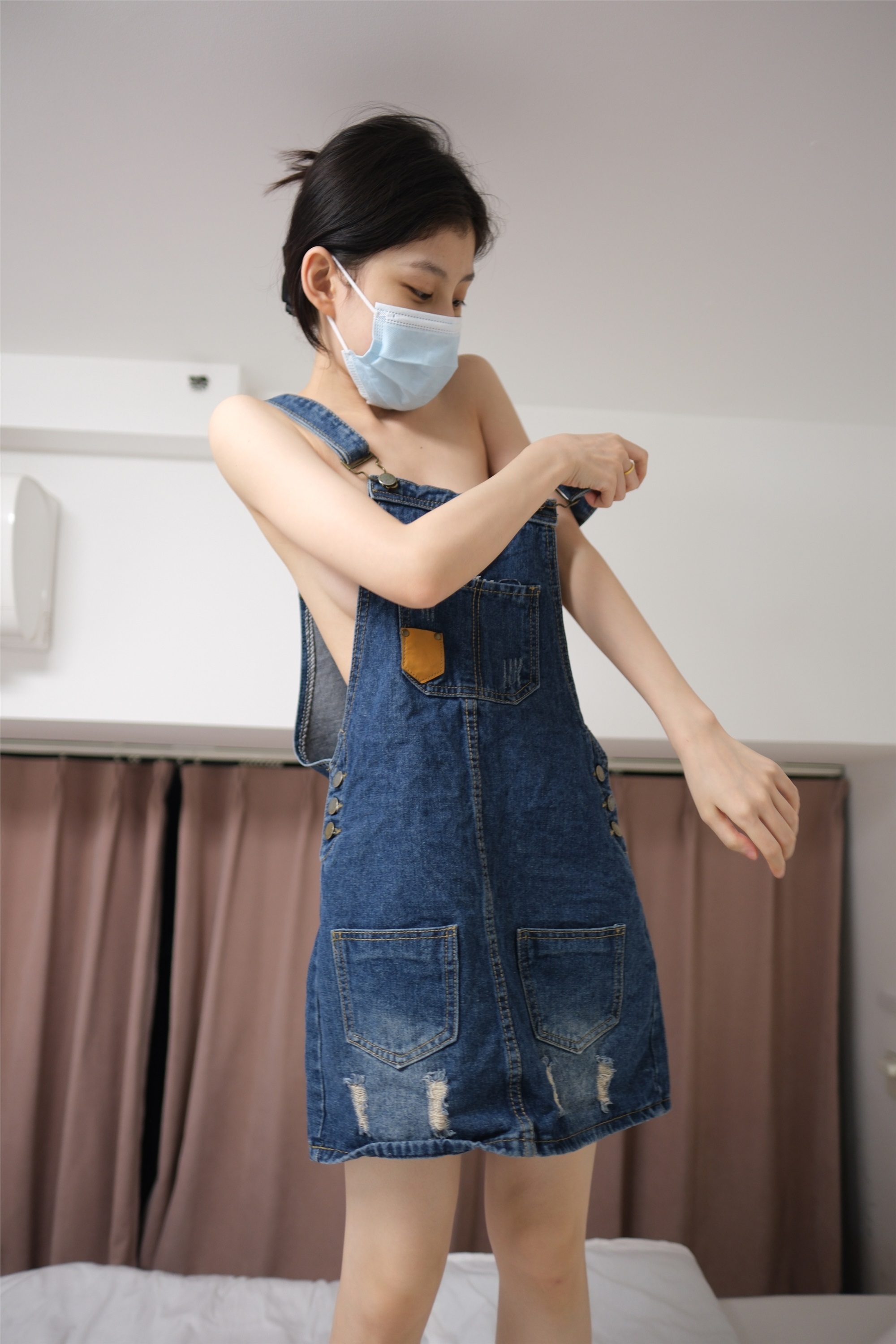 图片[4]-ROSI口罩系列期2024.10.09期N第3041-秀人网