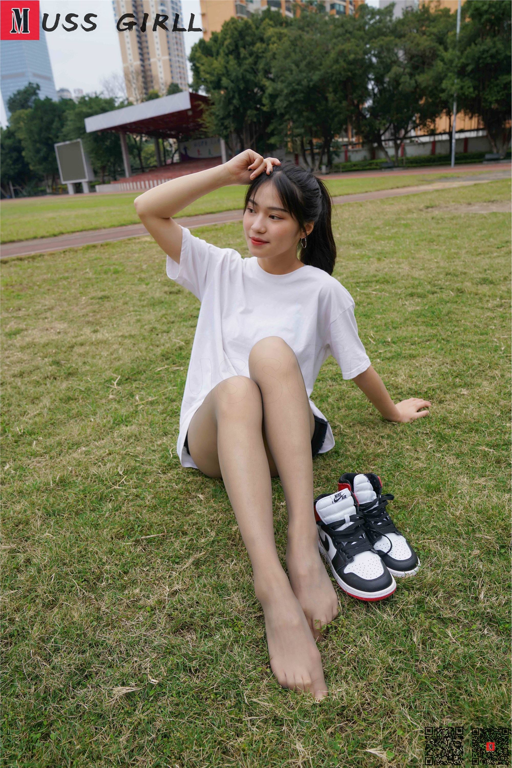 图片[9]-MussGirl慕丝女郎期期N第169期操场白衣裙-秀人网