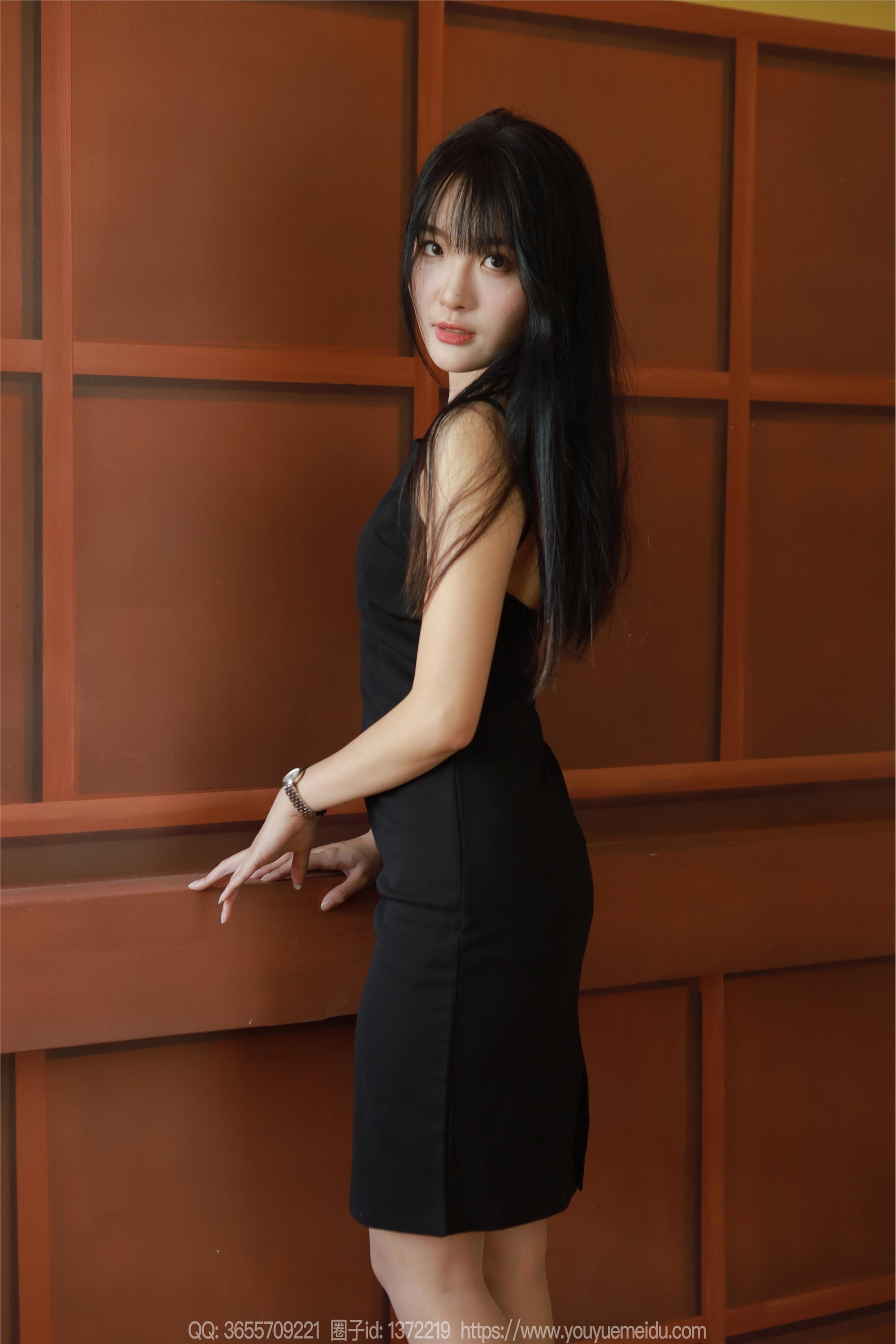 图片[4]-IESS异思趣向期期2024.09.22期丝享家期1852期婉萍《黑色礼裙（上）》-秀人网