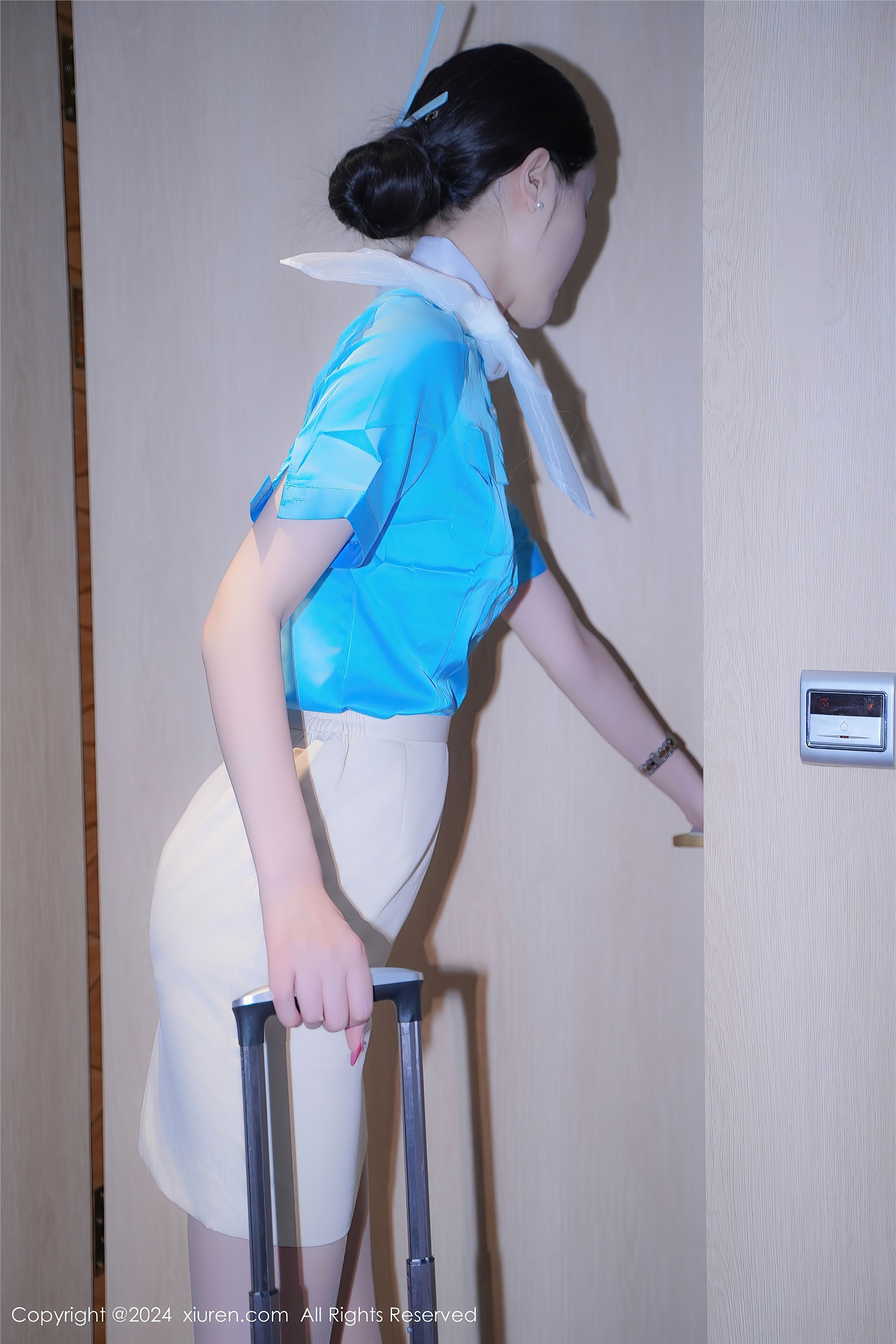 图片[8]-Xiuren秀人网期2024.10.11期N第9269期Erikaki-套图网