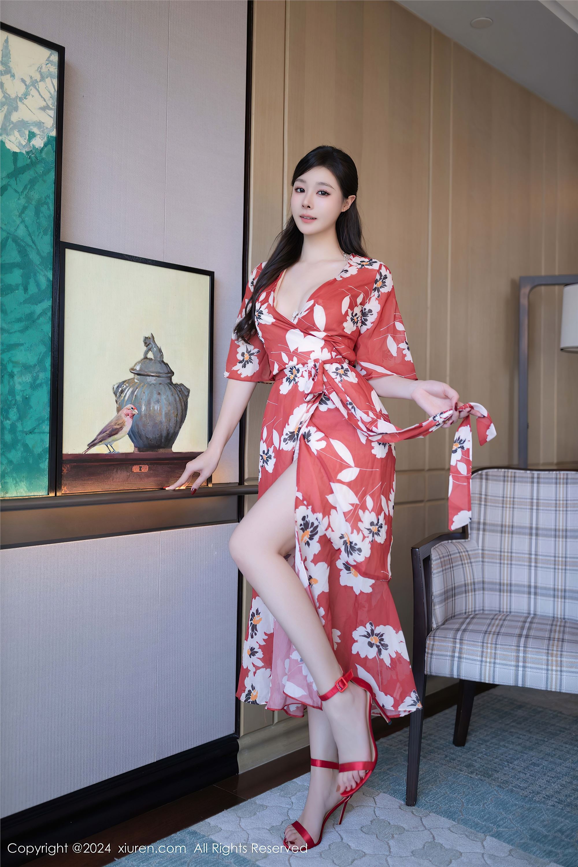 图片[2]-Xiuren秀人网期2024.10.11期N第9270期小逗逗-套图网