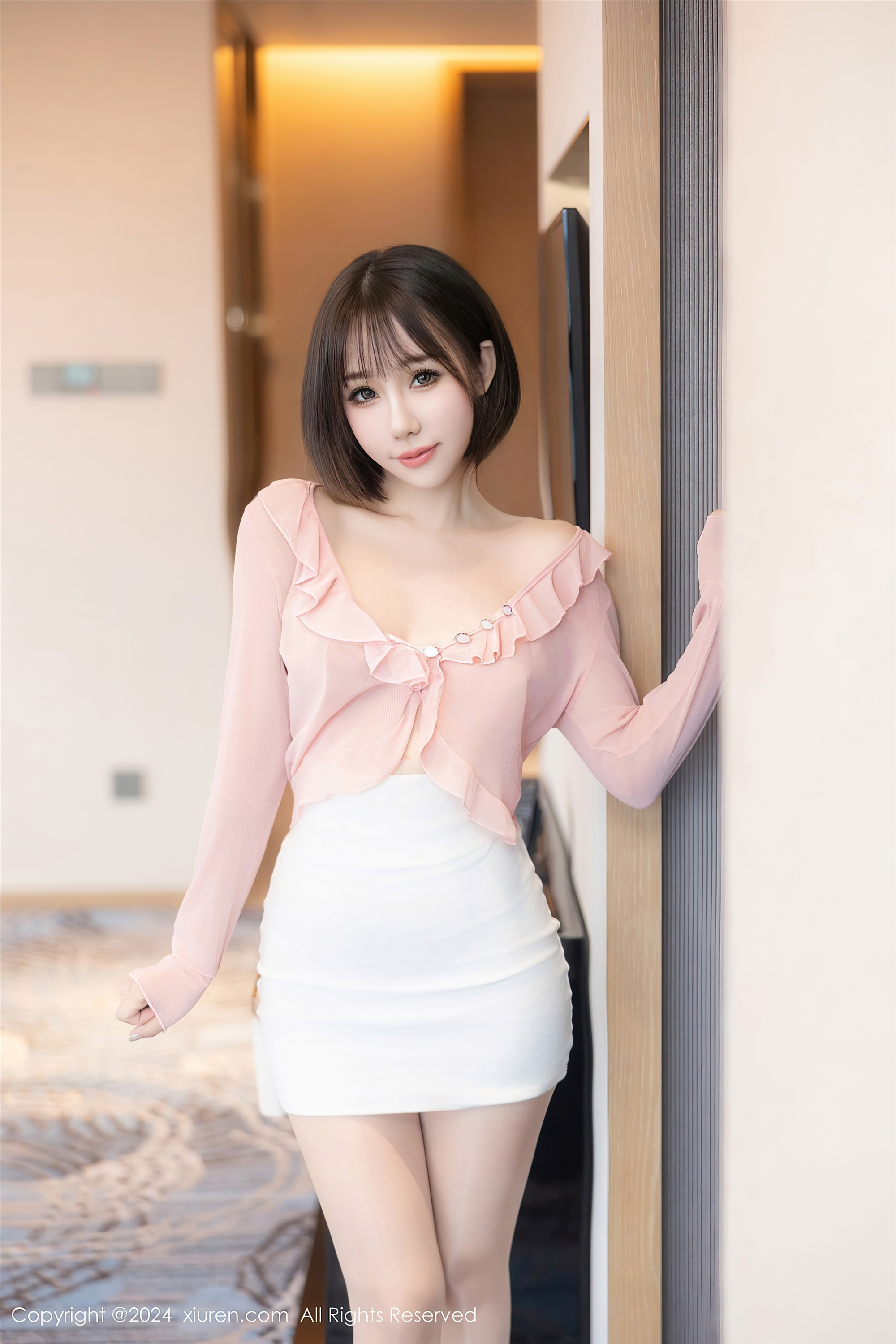 Xiuren秀人网期2024.10.12期N第9273期波巧酱-套图网