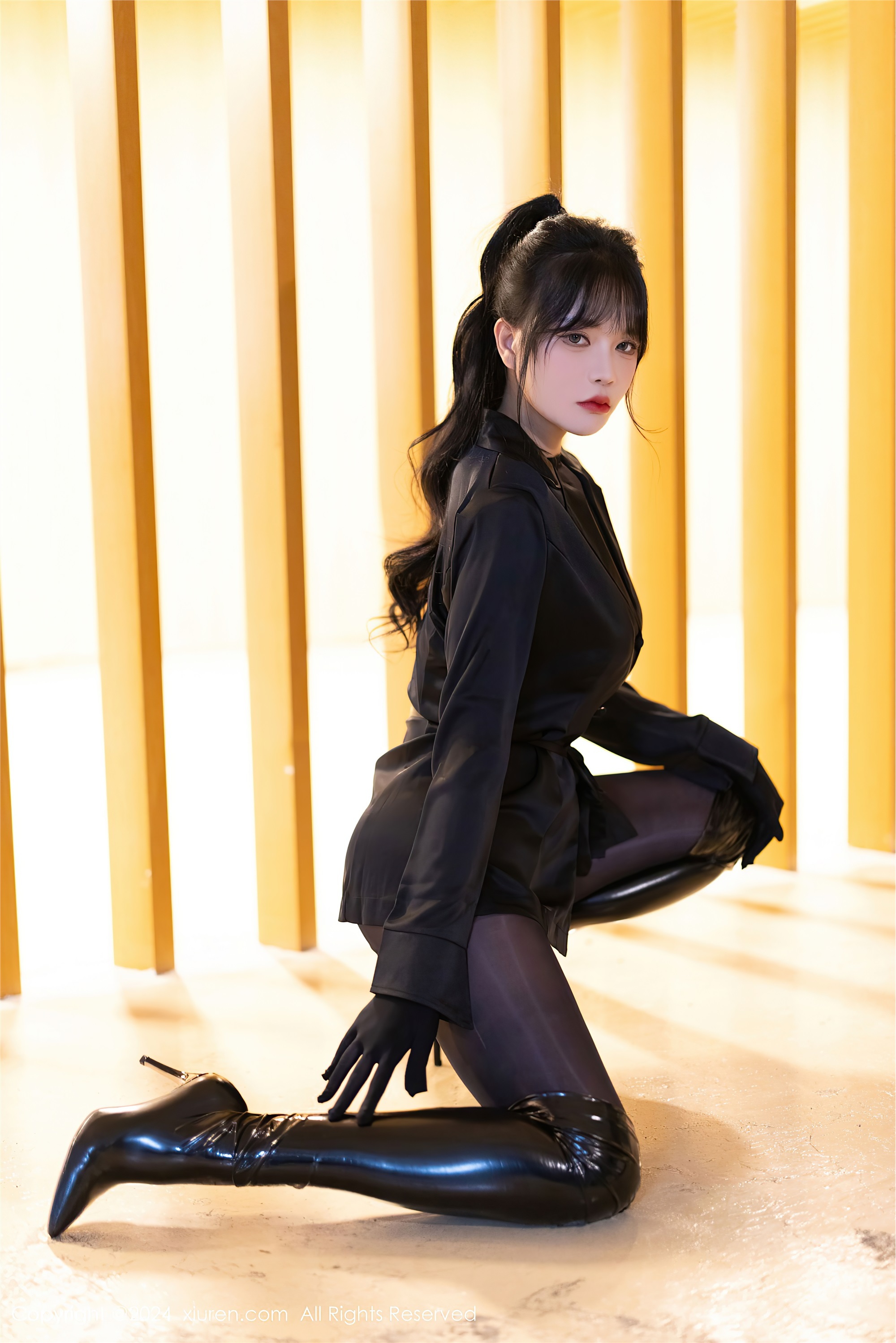 图片[8]-Xiuren秀人网期2024.10.12期N第9275期娜比-套图网