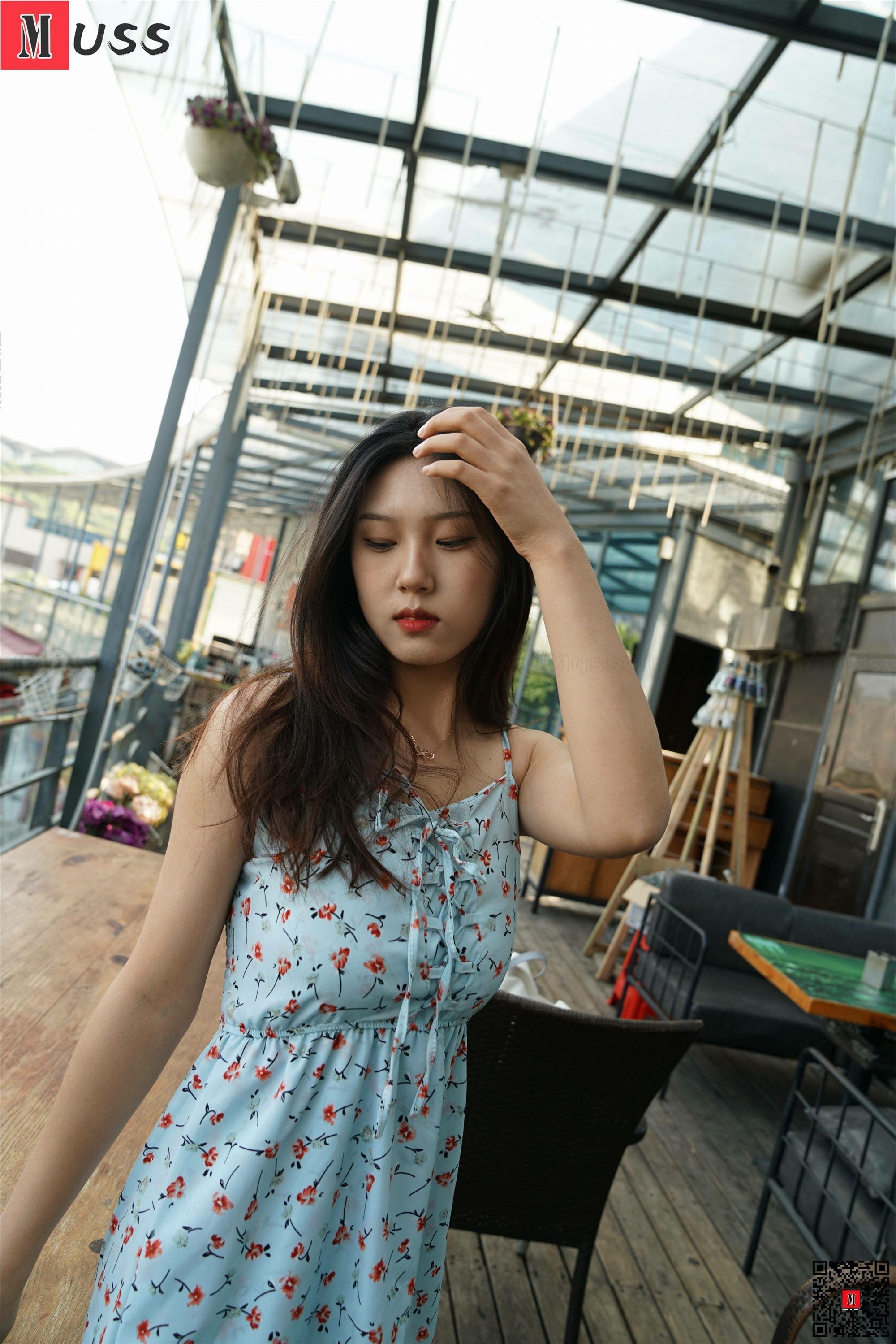 图片[2]-MussGirl慕丝女郎期期N第204期户外碎花肉丝高跟美女-秀人网