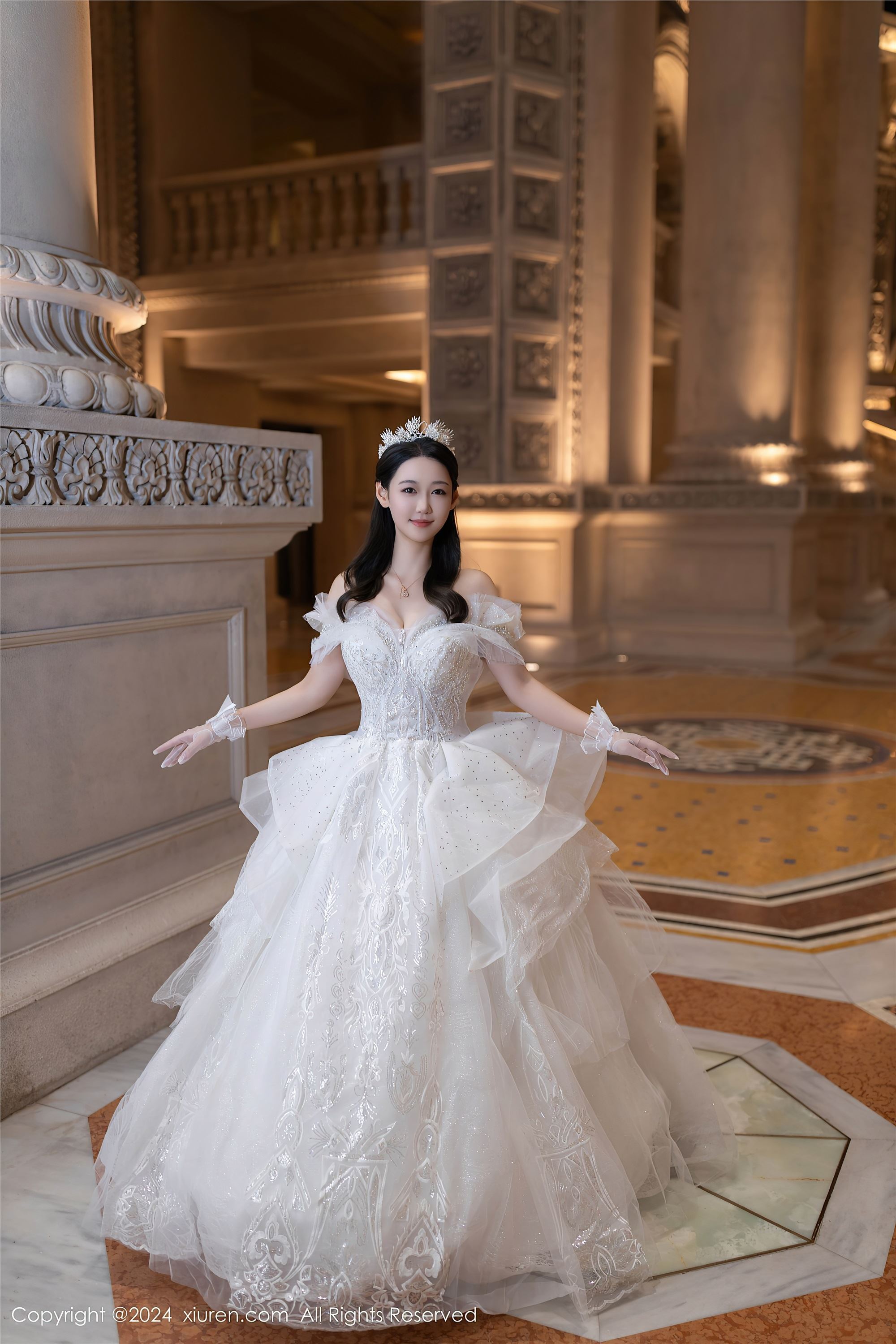 Xiuren秀人网期2024.10.14期N第9283期唐安琪-套图网