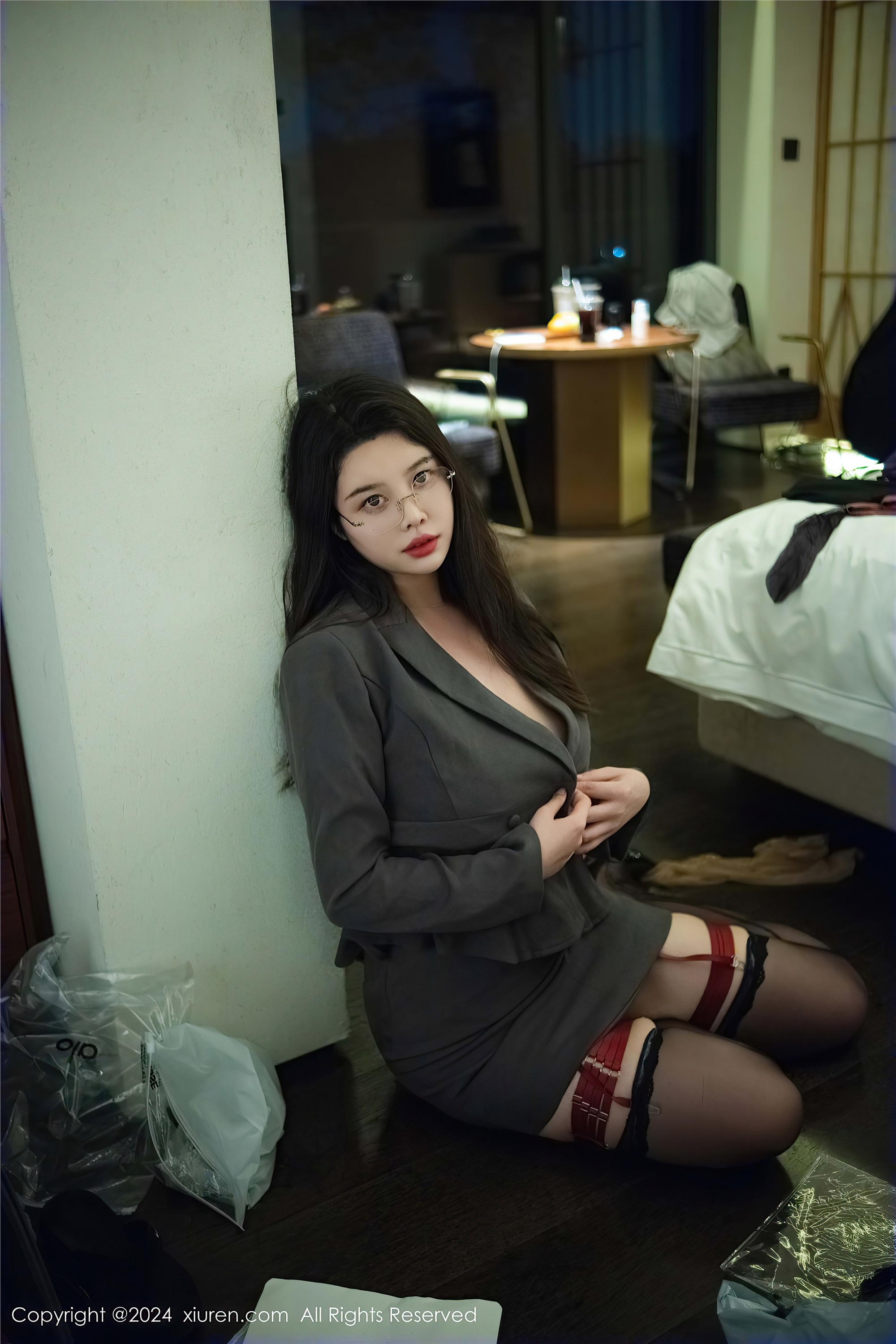 图片[3]-Xiuren秀人网期2024.10.15期N第9287期樱桃小犊子-套图网