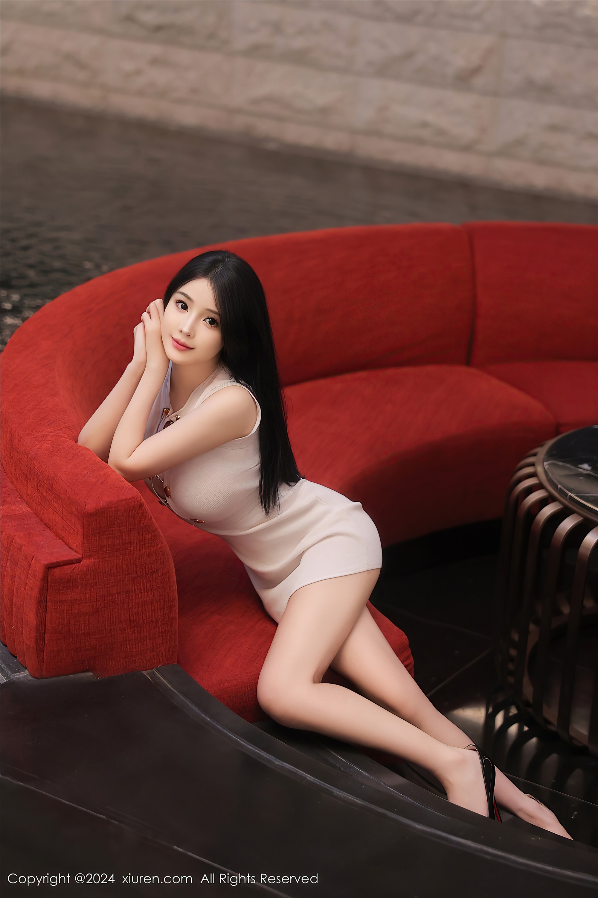 图片[4]-Xiuren秀人网期2024.10.17期N第9300期软软酱-秀人网