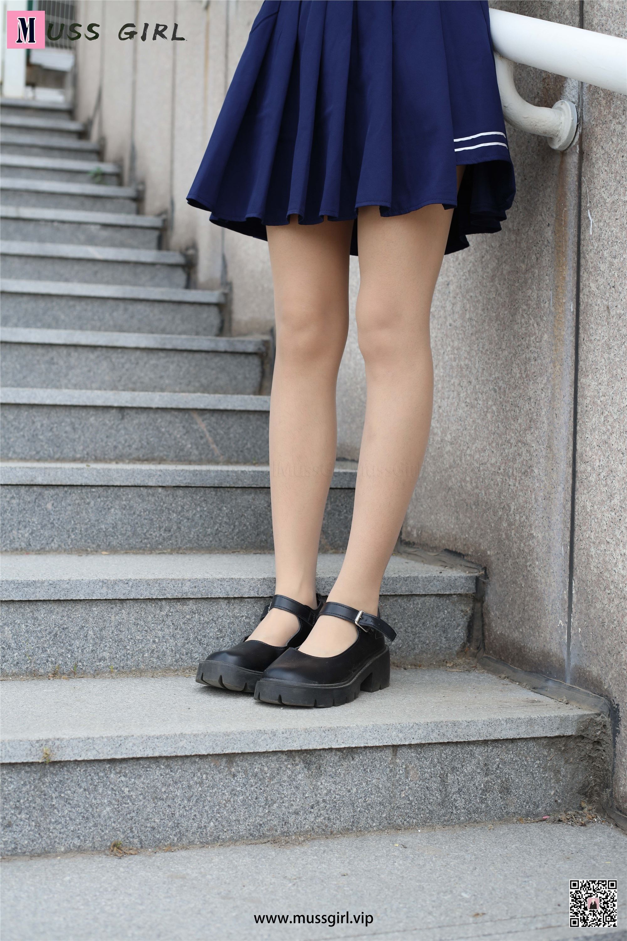 MussGirl慕丝女郎期期N第214期楼梯JK制服肉丝-秀人网