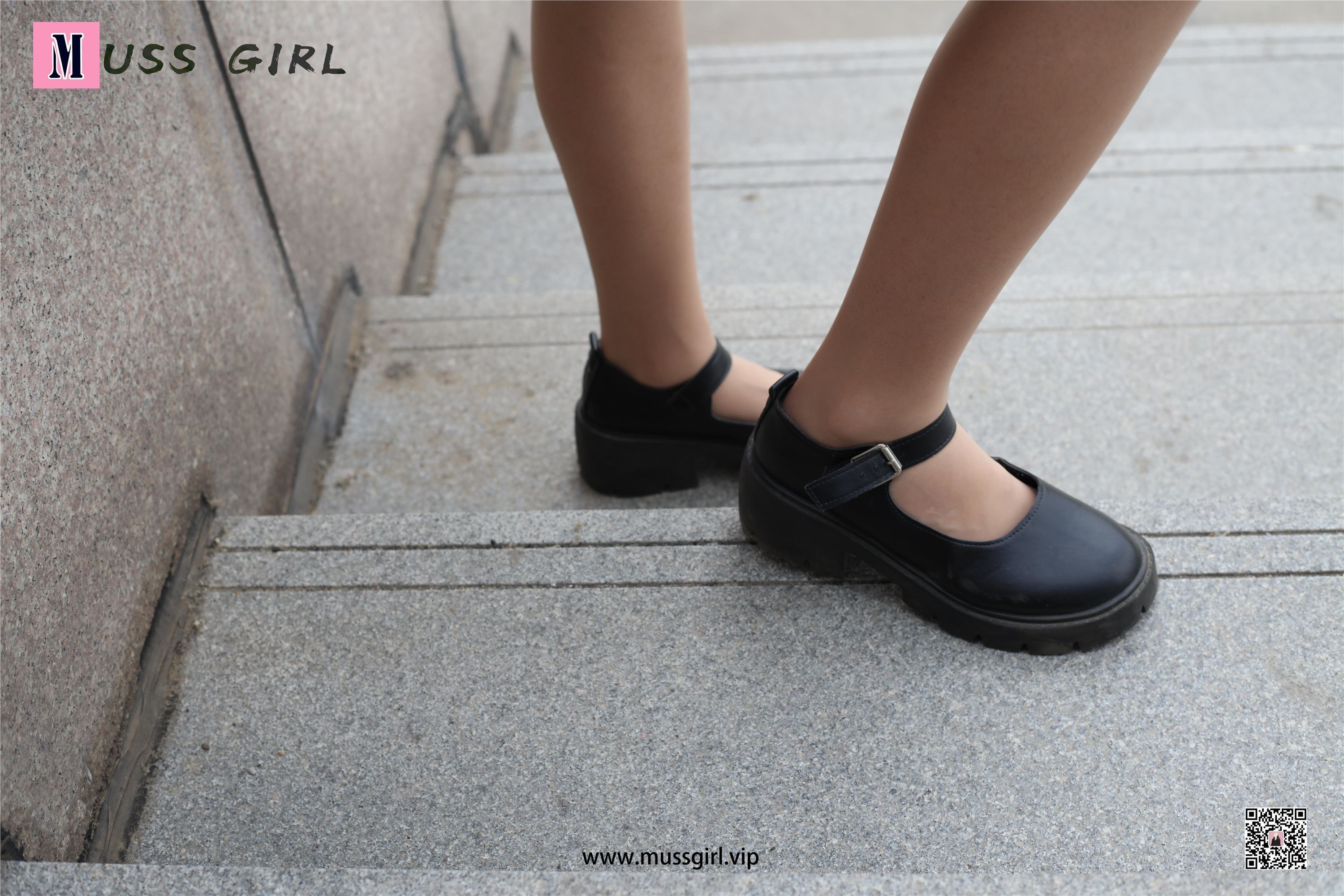 图片[9]-MussGirl慕丝女郎期期N第214期楼梯JK制服肉丝-秀人网