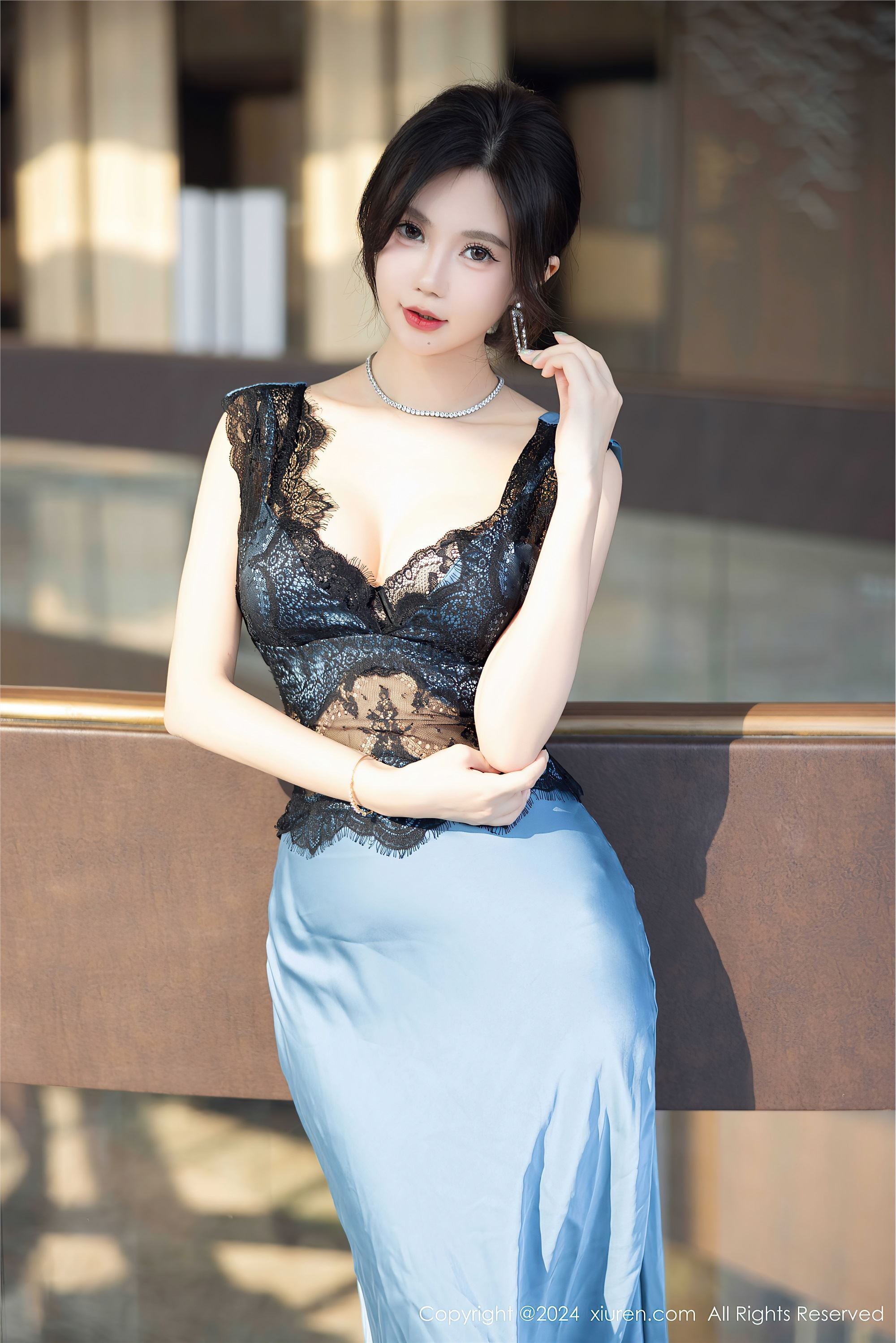 Xiuren秀人网期2024.10.18期N第9310期绮里嘉ula-秀人网