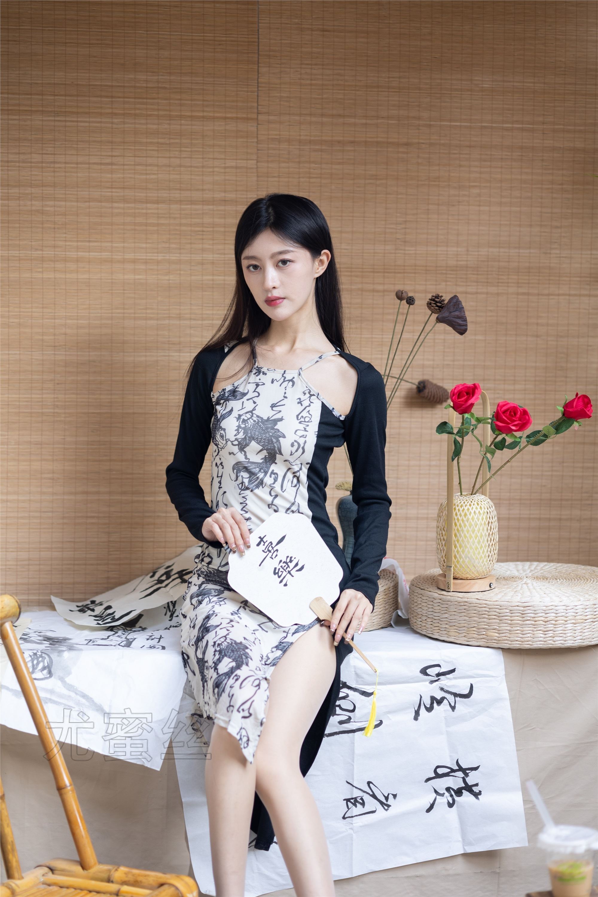 图片[2]-尤蜜丝期穿搭写真期No.126-套图网