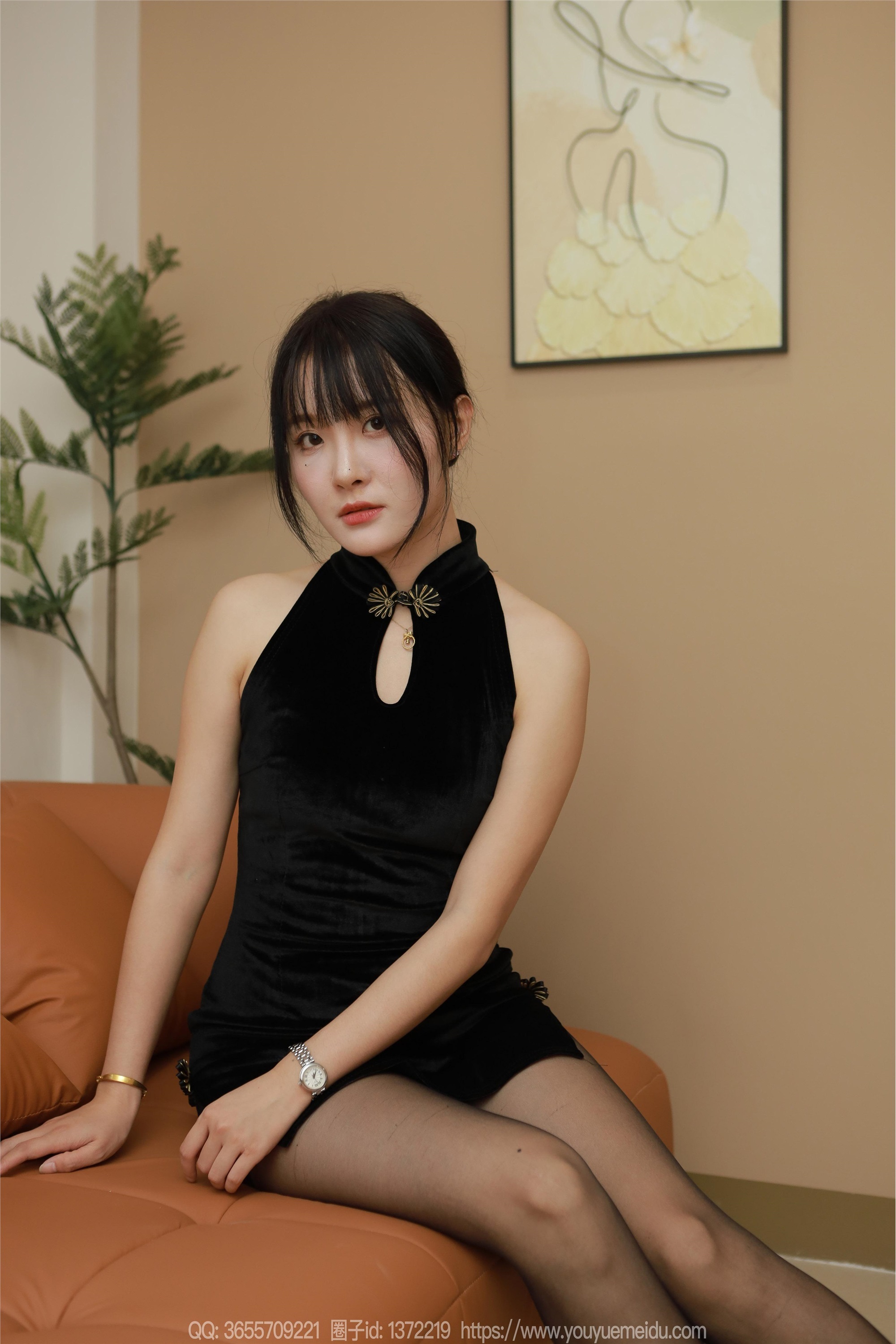 图片[5]-IESS异思趣向期期2024.10.11期丝享家期1869期婉萍《旗袍风情》-秀人网