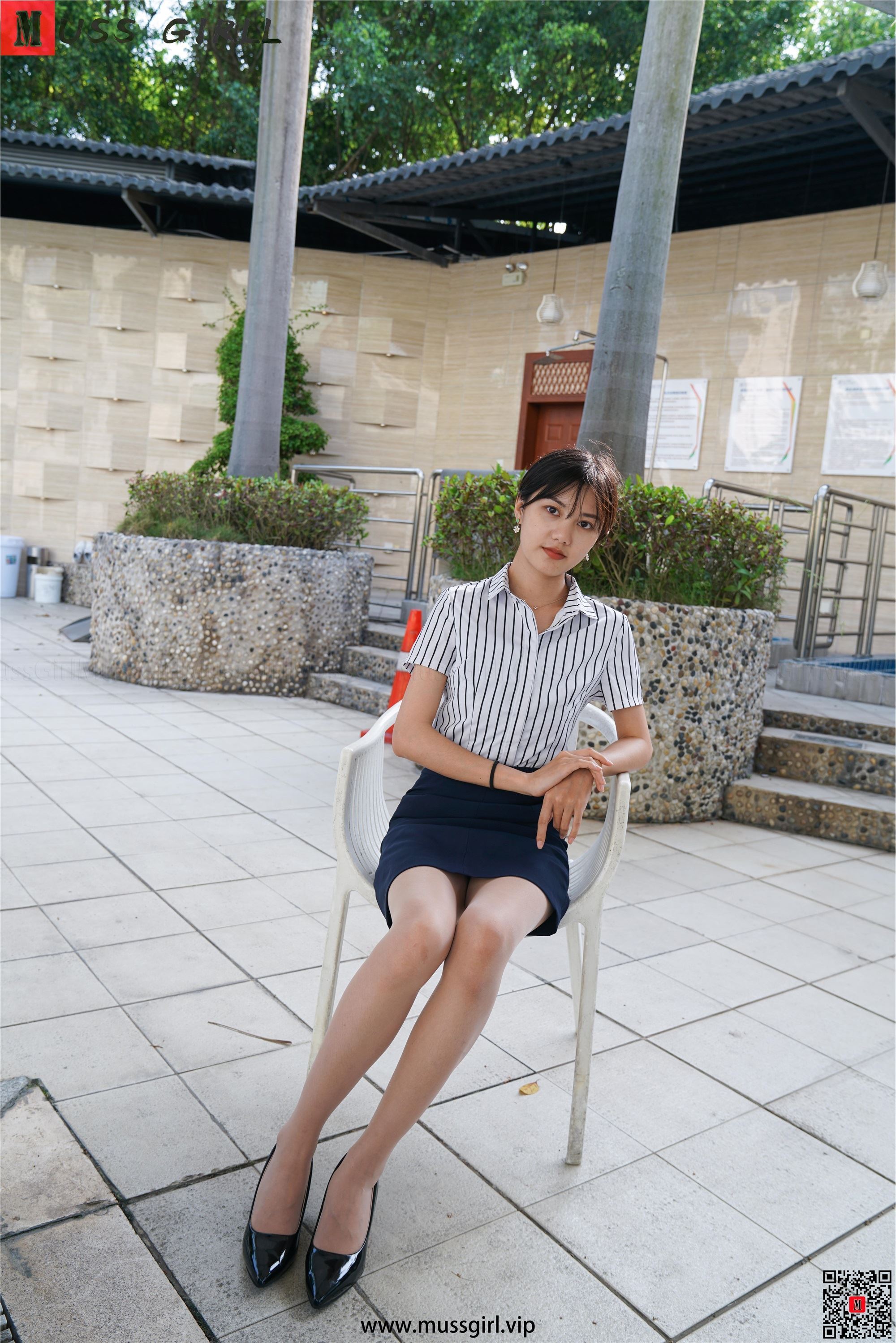 图片[5]-MussGirl慕丝女郎期期N第219期白领条纹制服肉丝高跟-秀人网