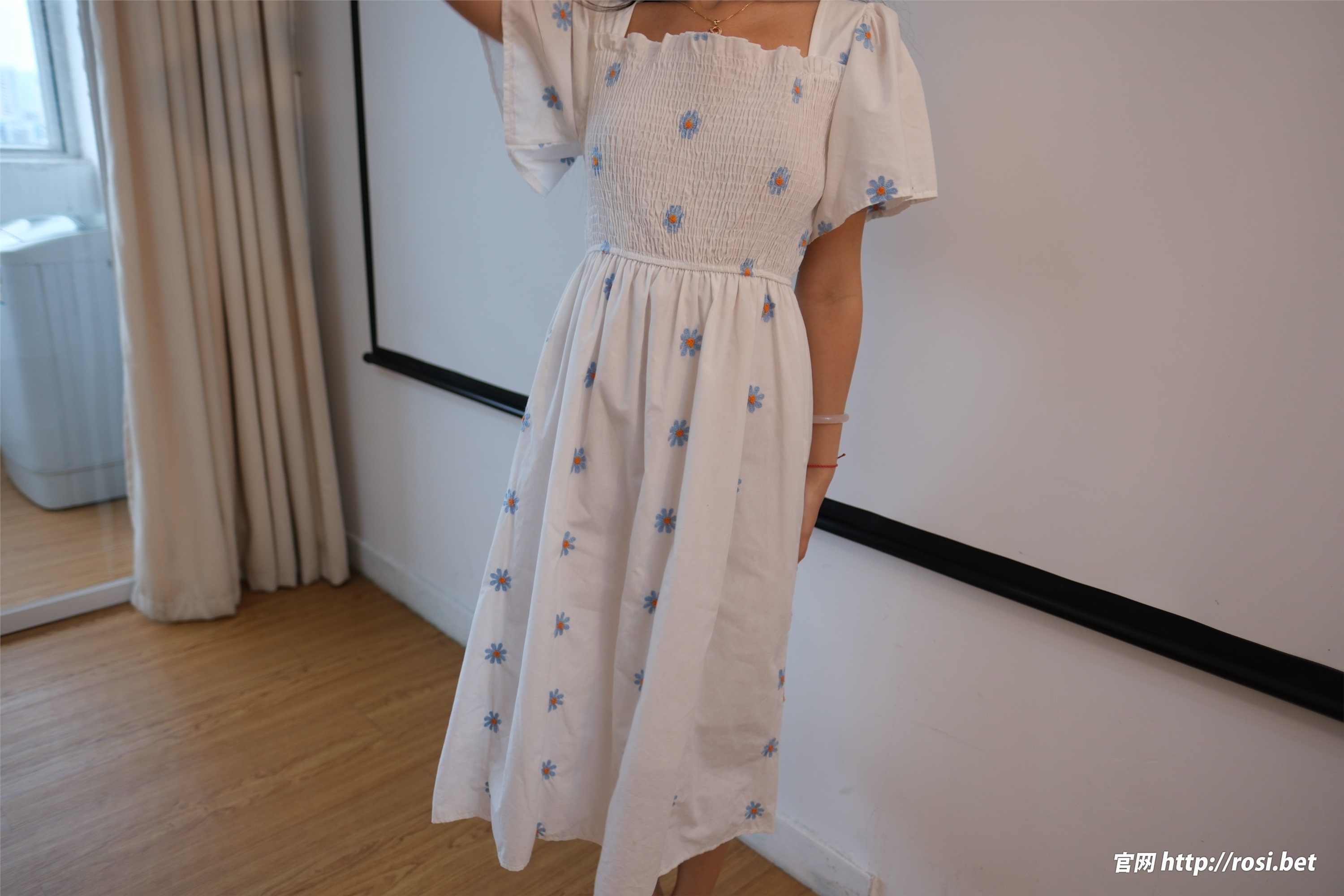 图片[2]-ROSI写真期2024.11.20期N第4734-秀人网