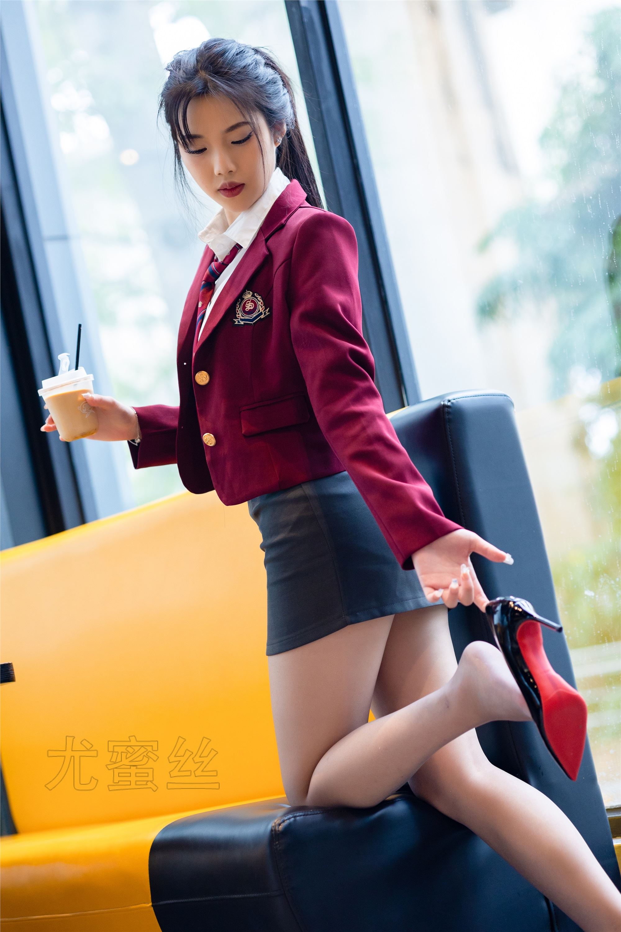 图片[8]-尤蜜丝期穿搭写真期No.130-套图网