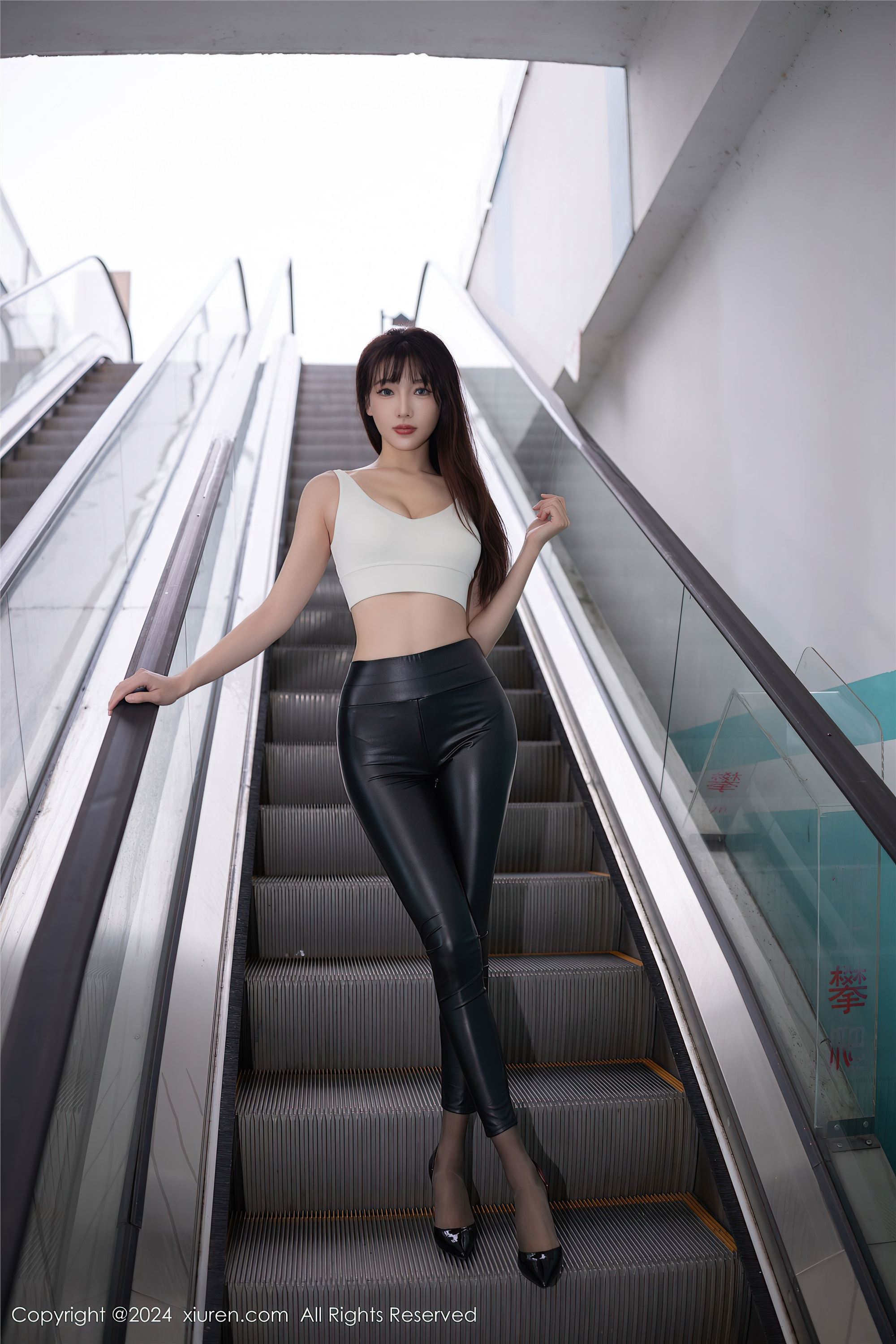 Xiuren秀人网期2024.10.31期N第9377期陆萱萱-秀人网