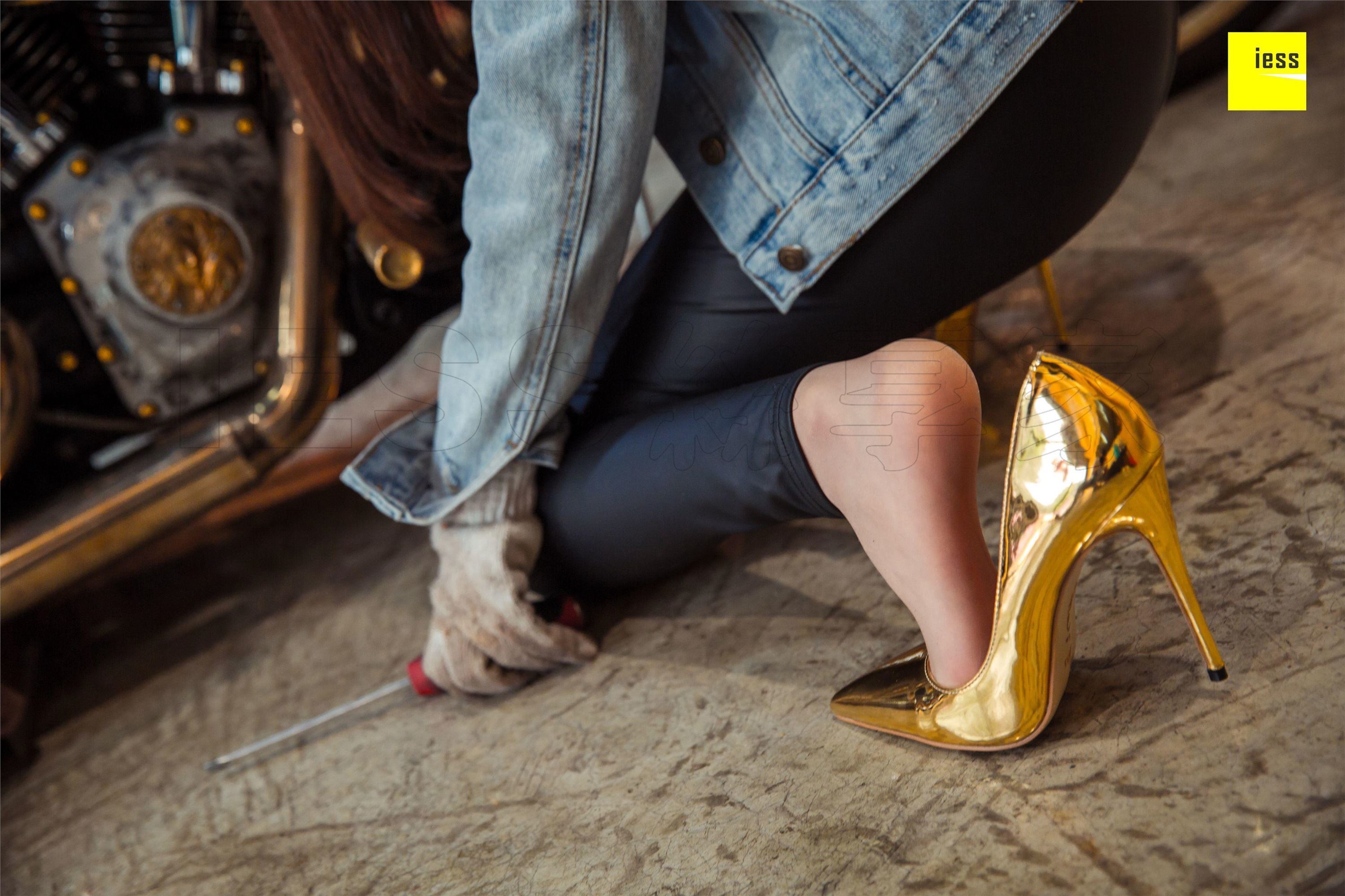 图片[7]-IESS异思趣向期期2018.06.06《魔鬼周三》特刊22期：《典藏级机车之恋Ⅰ》DJ&佳佳-秀人网