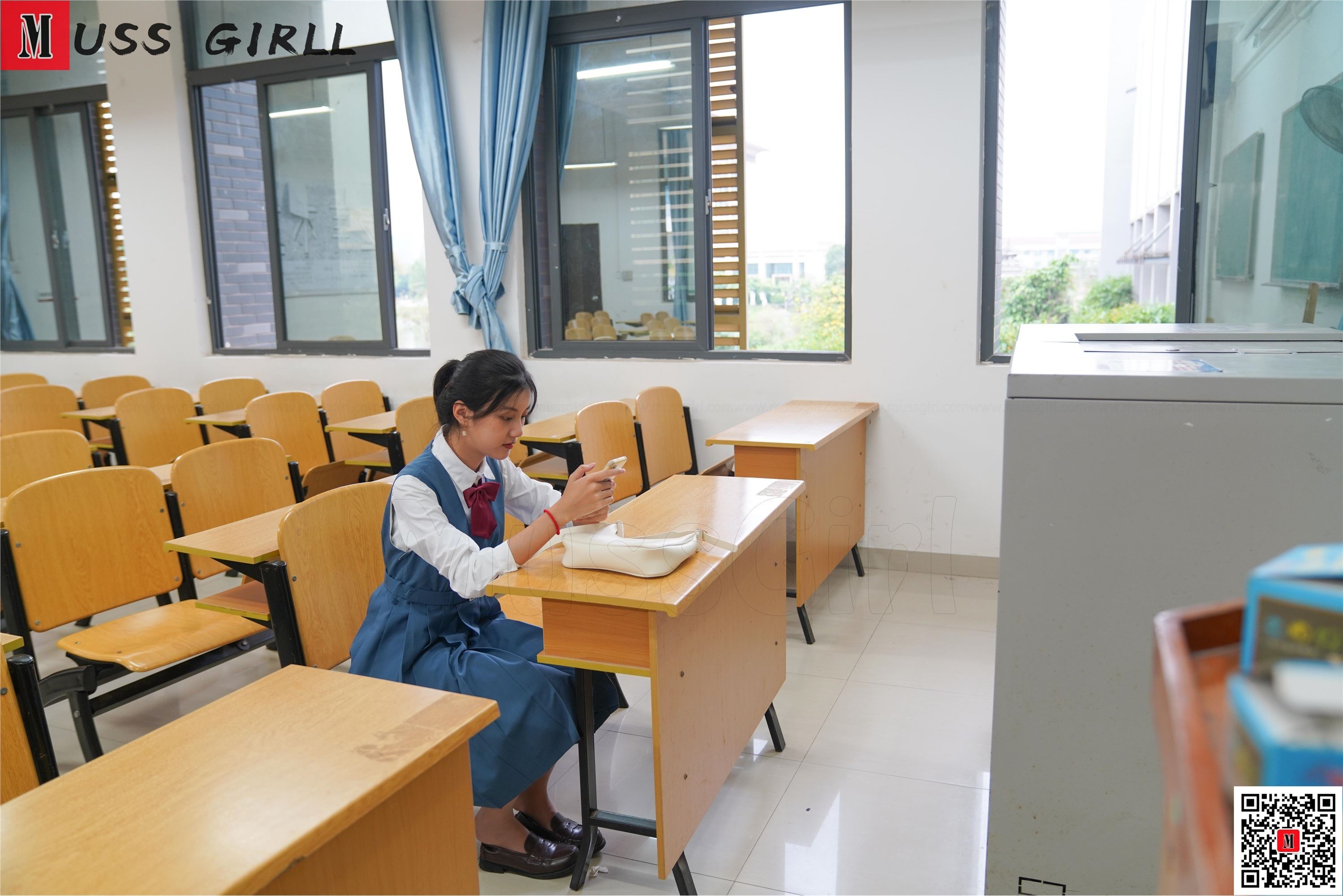 MussGirl慕丝女郎期期N第259-教室学生装肉丝-套图网