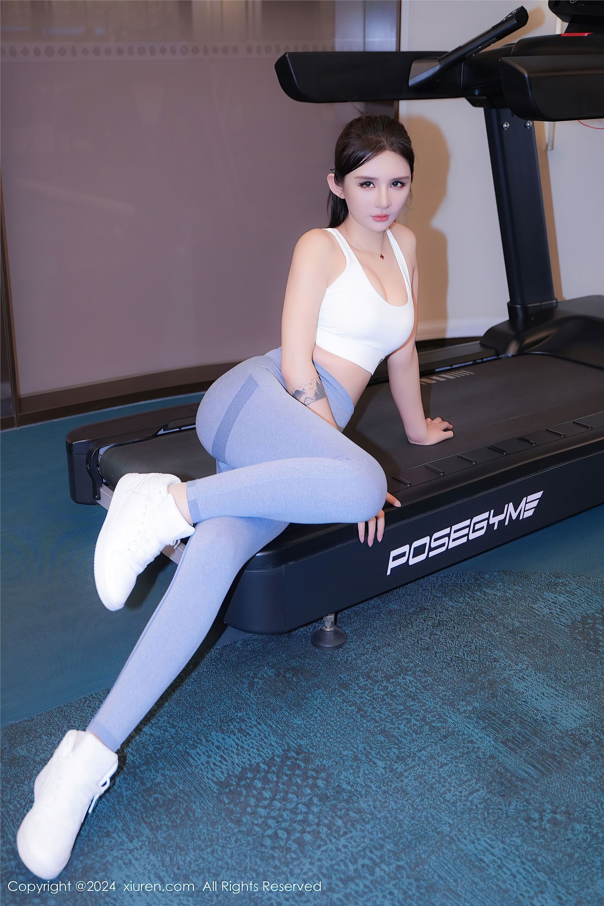 图片[7]-Xiuren秀人网期2024.11.07期N第9407期Emily尹菲-套图网