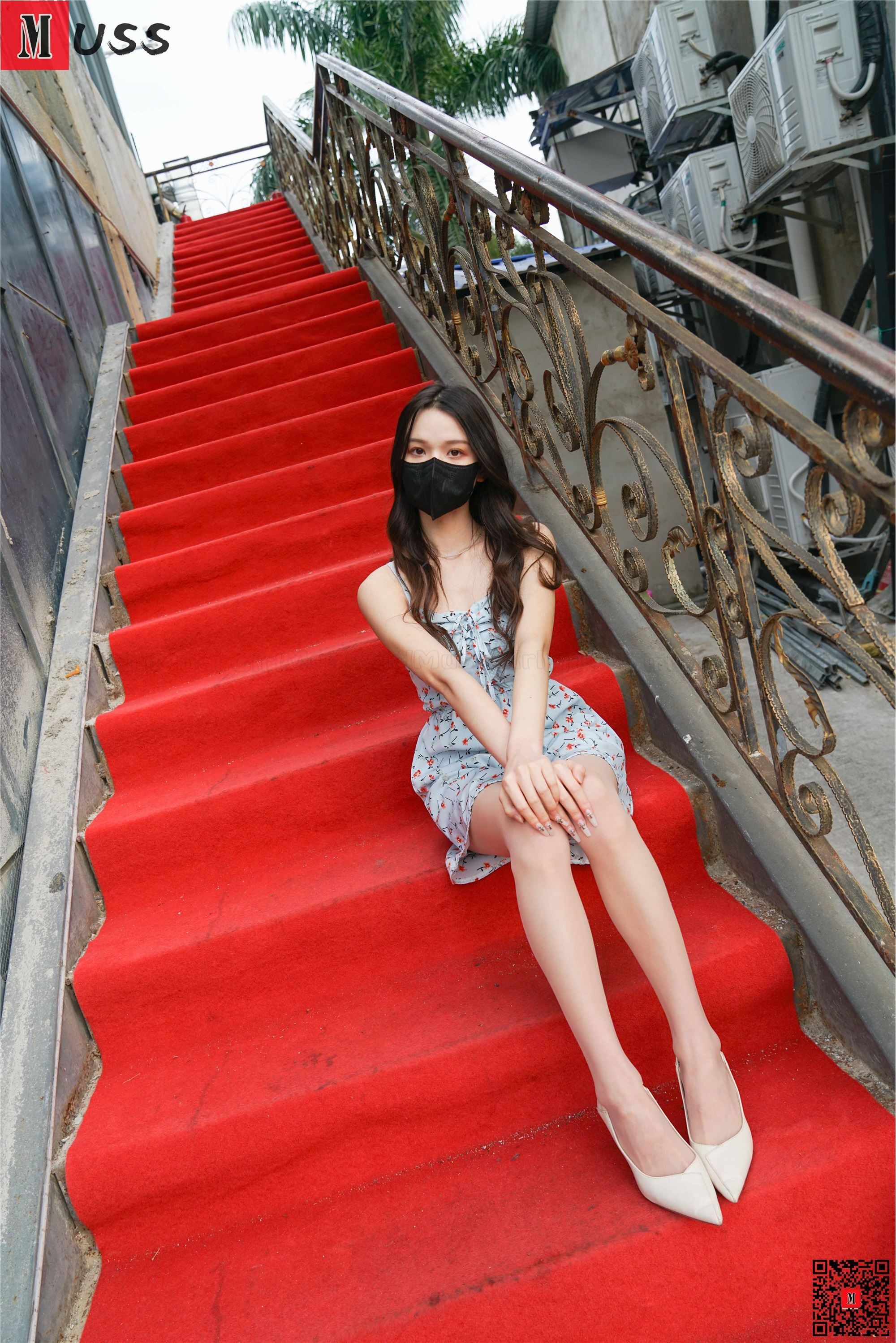 图片[8]-MussGirl慕丝女郎期期N第258-红毯碎花连衣裙肉丝-秀人网