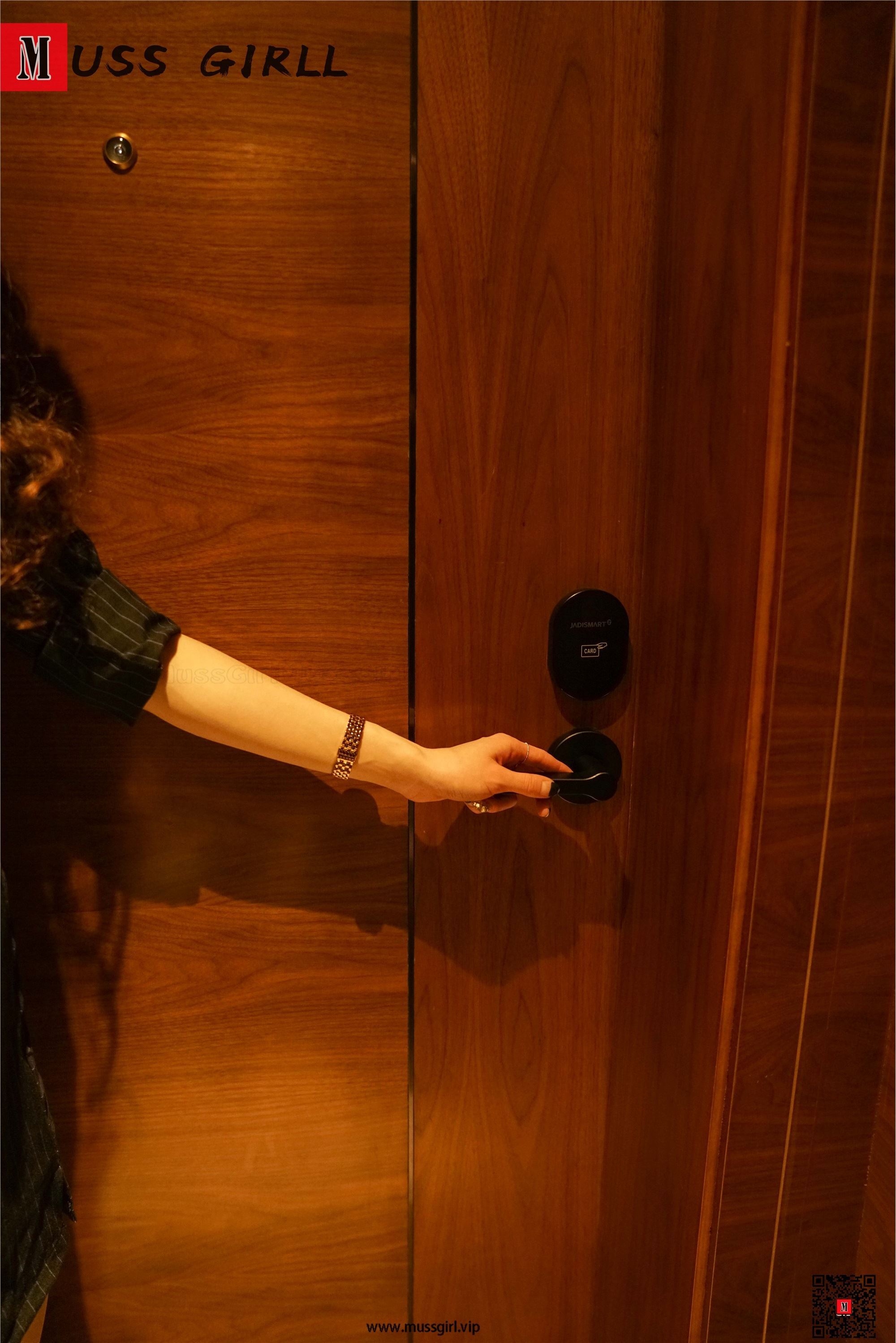 MussGirl慕丝女郎期期N第265-酒店包裙肉丝-秀人网