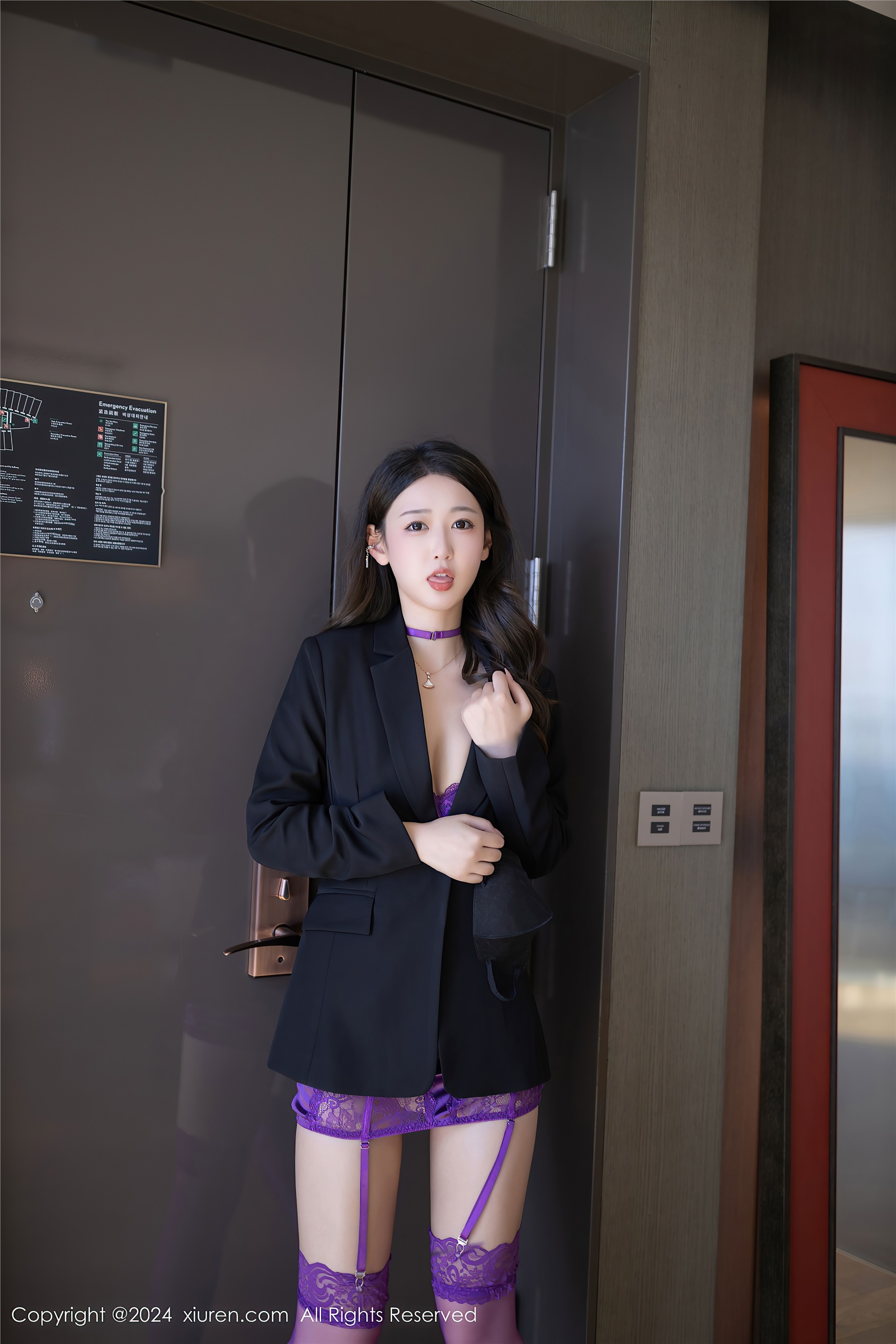 图片[8]-Xiuren秀人网期2024.11.11期N第9429期唐安琪-套图网