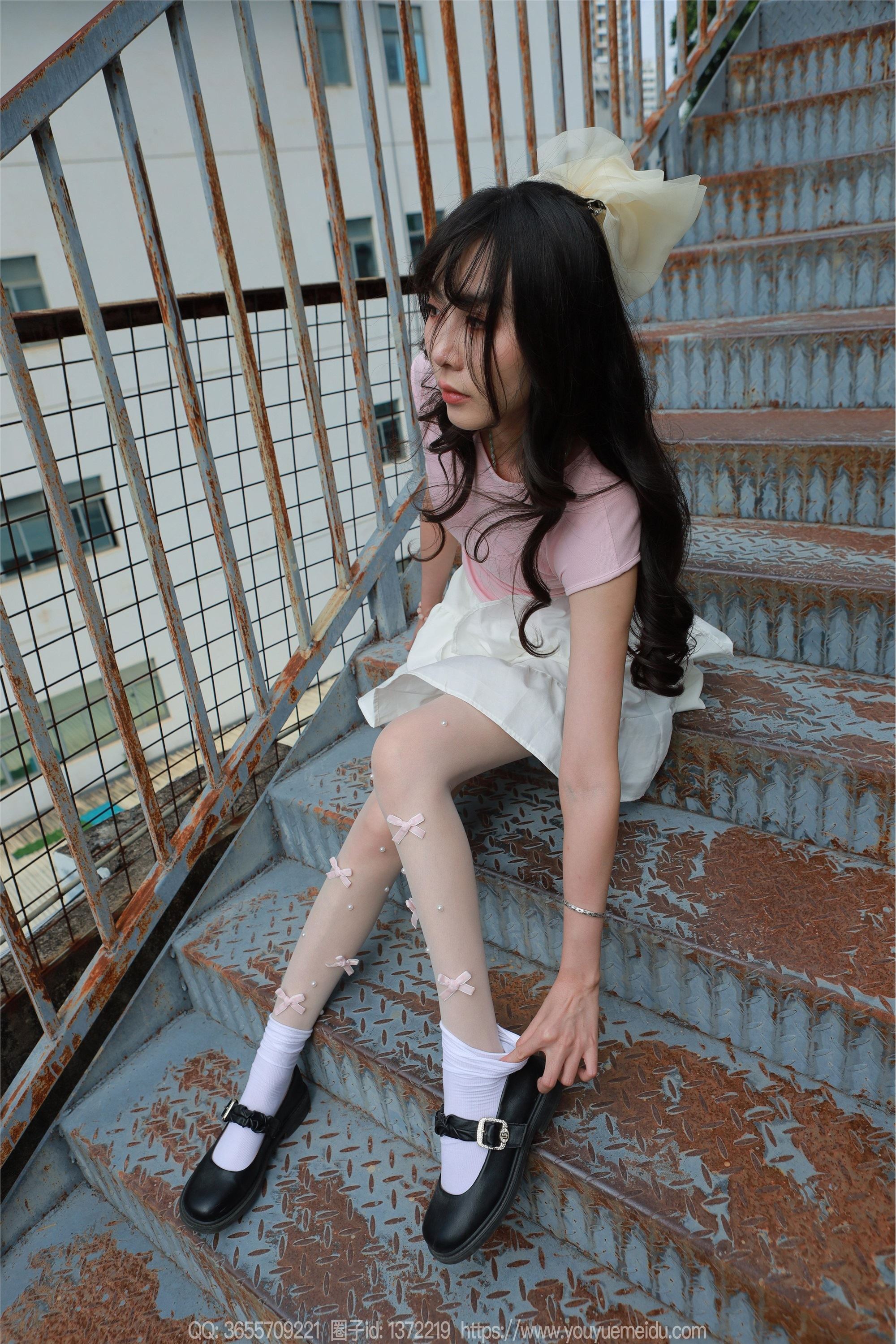 图片[5]-IESS异思趣向期期2024.10.27期丝享家期1882期团团《破洞而出》-套图网