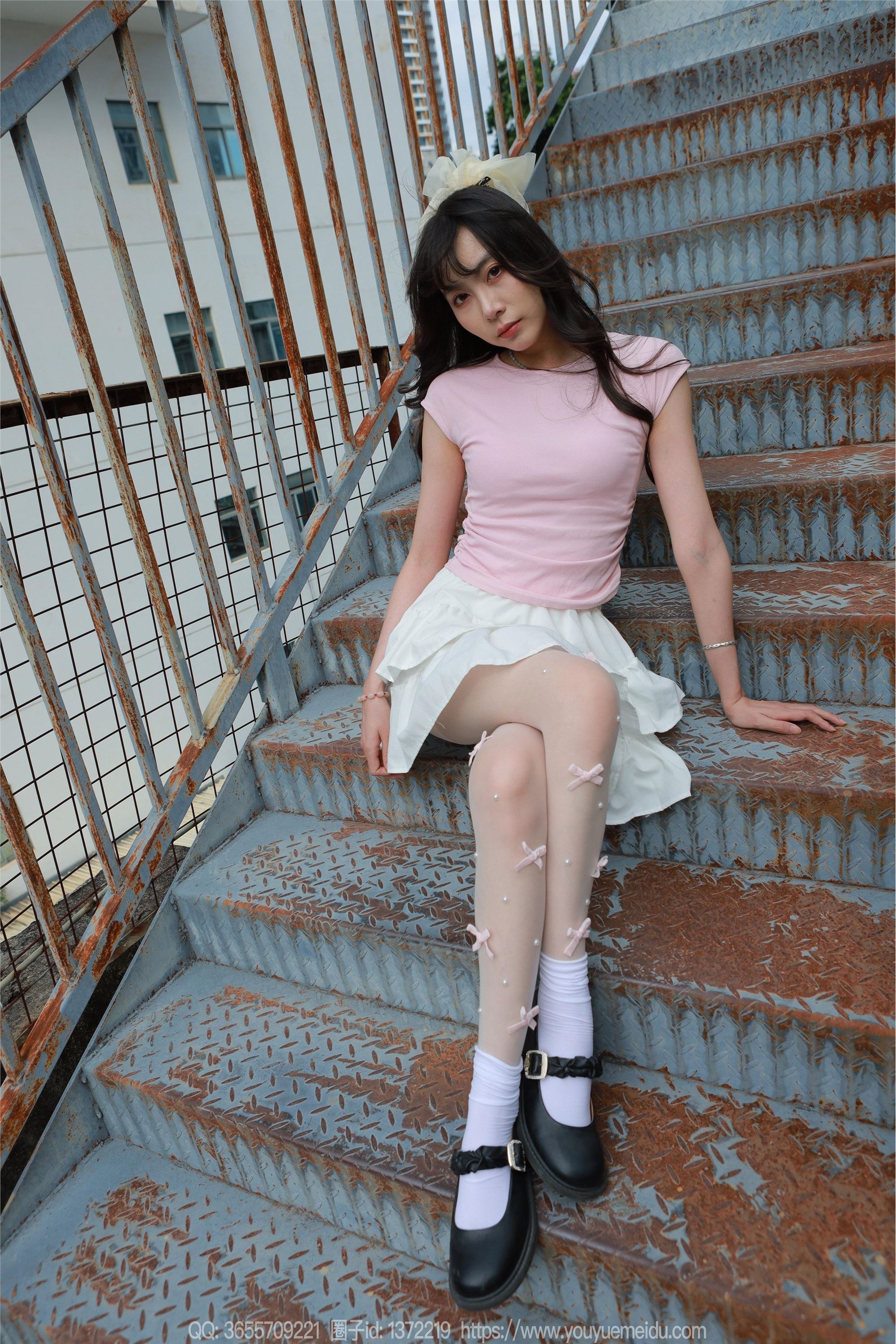 图片[9]-IESS异思趣向期期2024.10.27期丝享家期1882期团团《破洞而出》-套图网