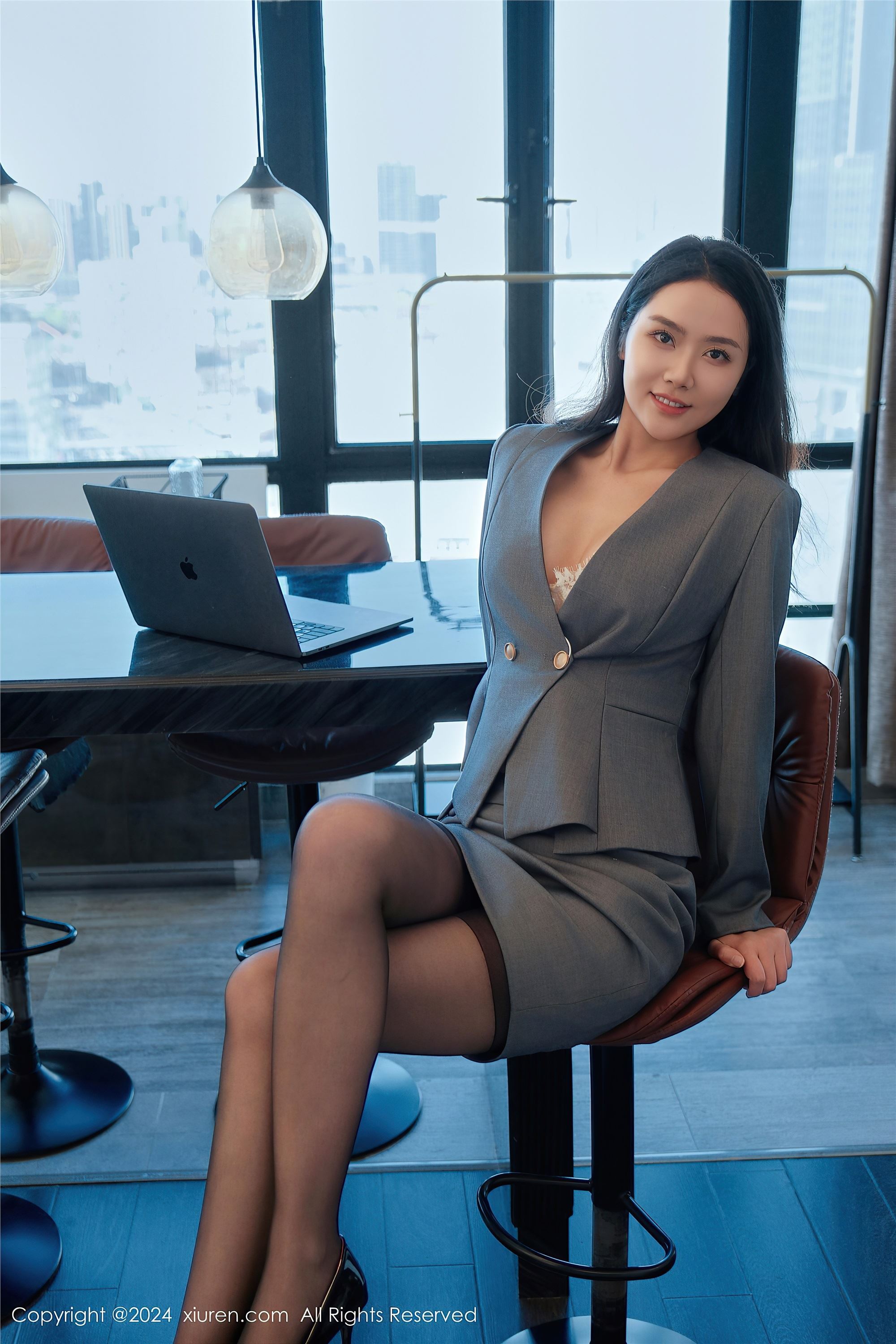 图片[9]-Xiuren秀人网期2024.11.14期N第9444期方子萱-套图网