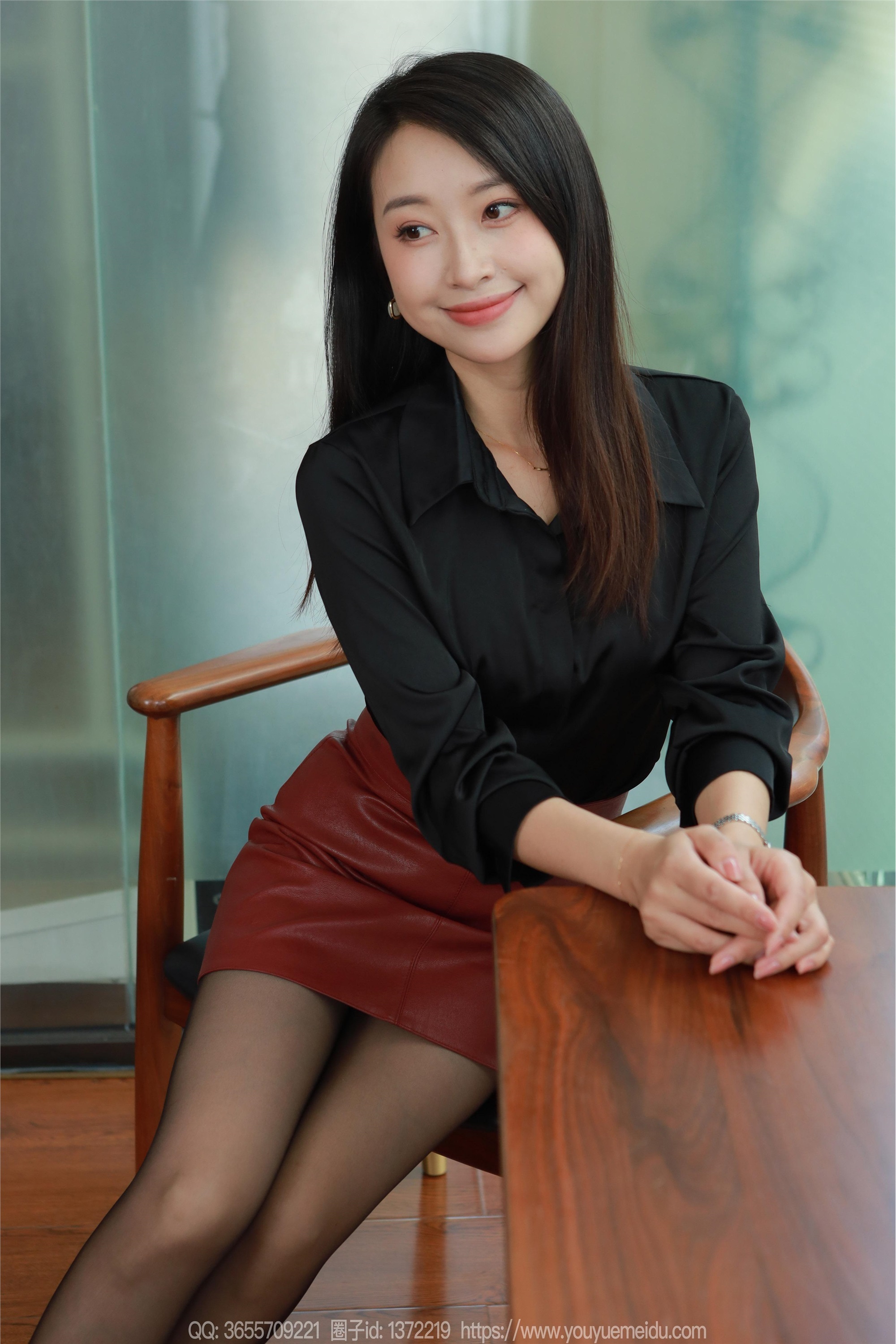 图片[2]-IESS异思趣向期期2024.10.28期丝享家期1883期小婕《红棕丽人》-套图网