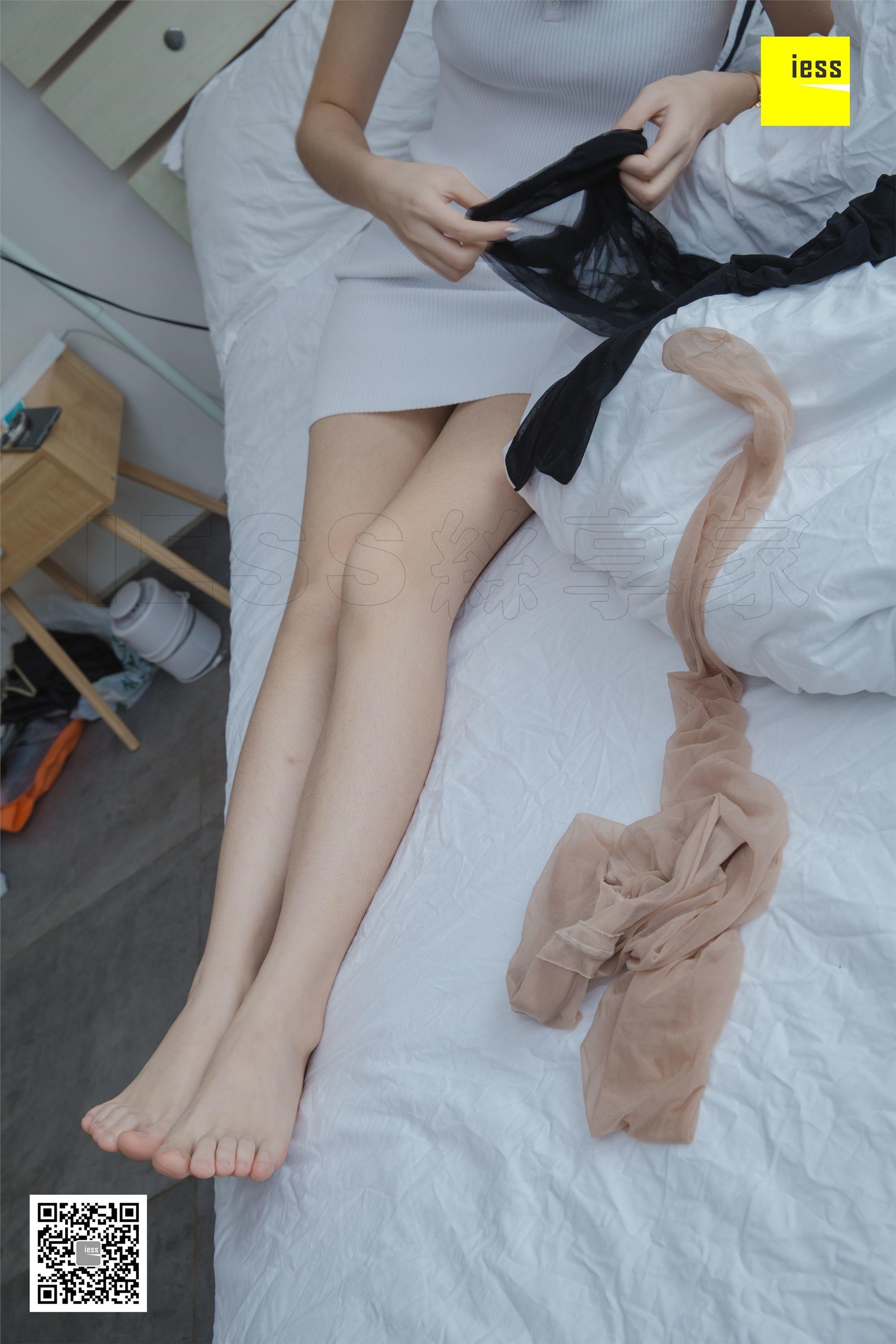 IESS异思趣向期期2018.09.12《魔鬼周三》特刊35期：姗姗期快递小哥与美女店主Ⅱ-套图网