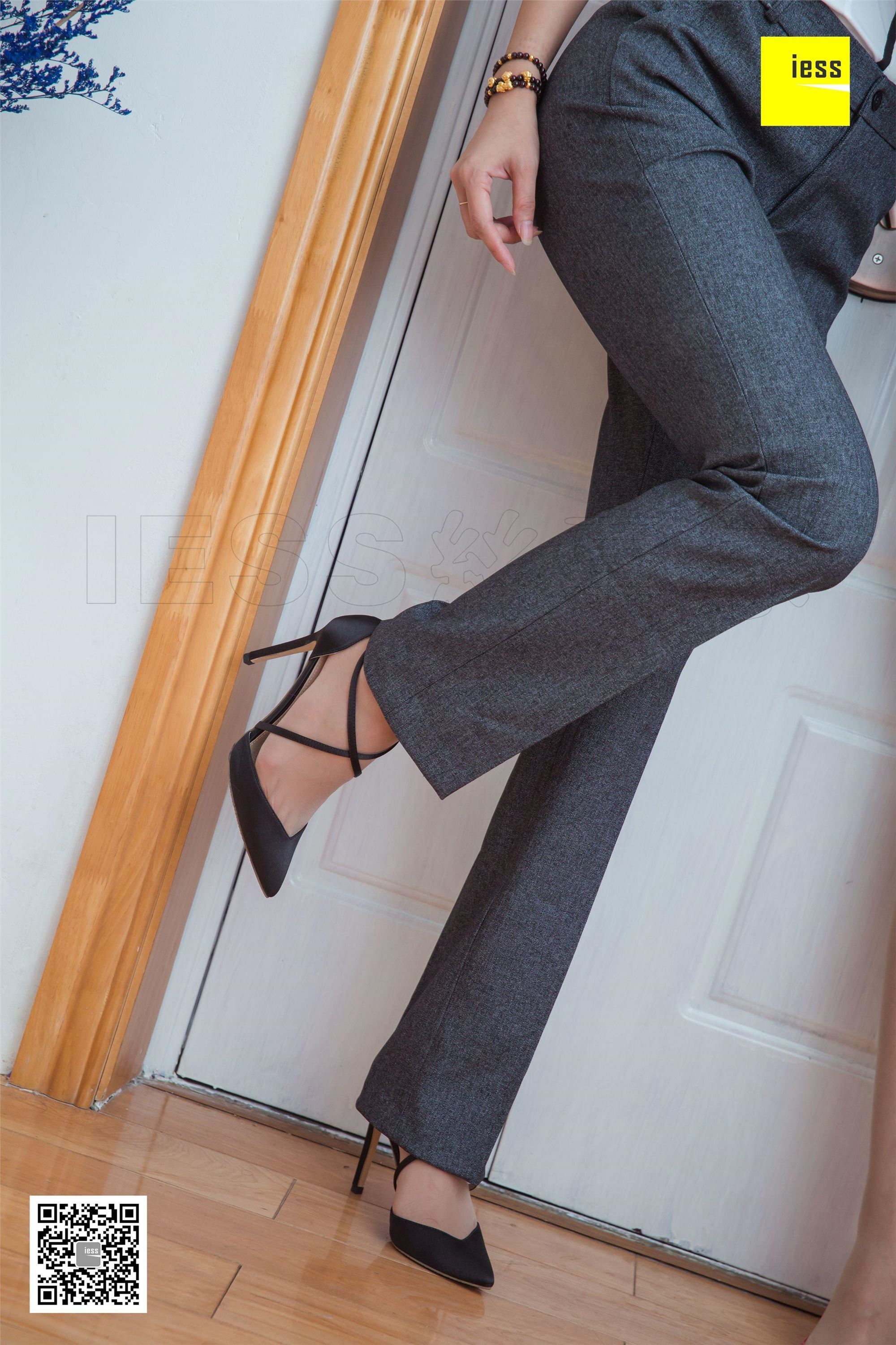 图片[6]-IESS异思趣向期期2018.09.19《魔鬼周三》特刊36期：秋秋、紫紫期霸道总裁与女秘书-秀人网