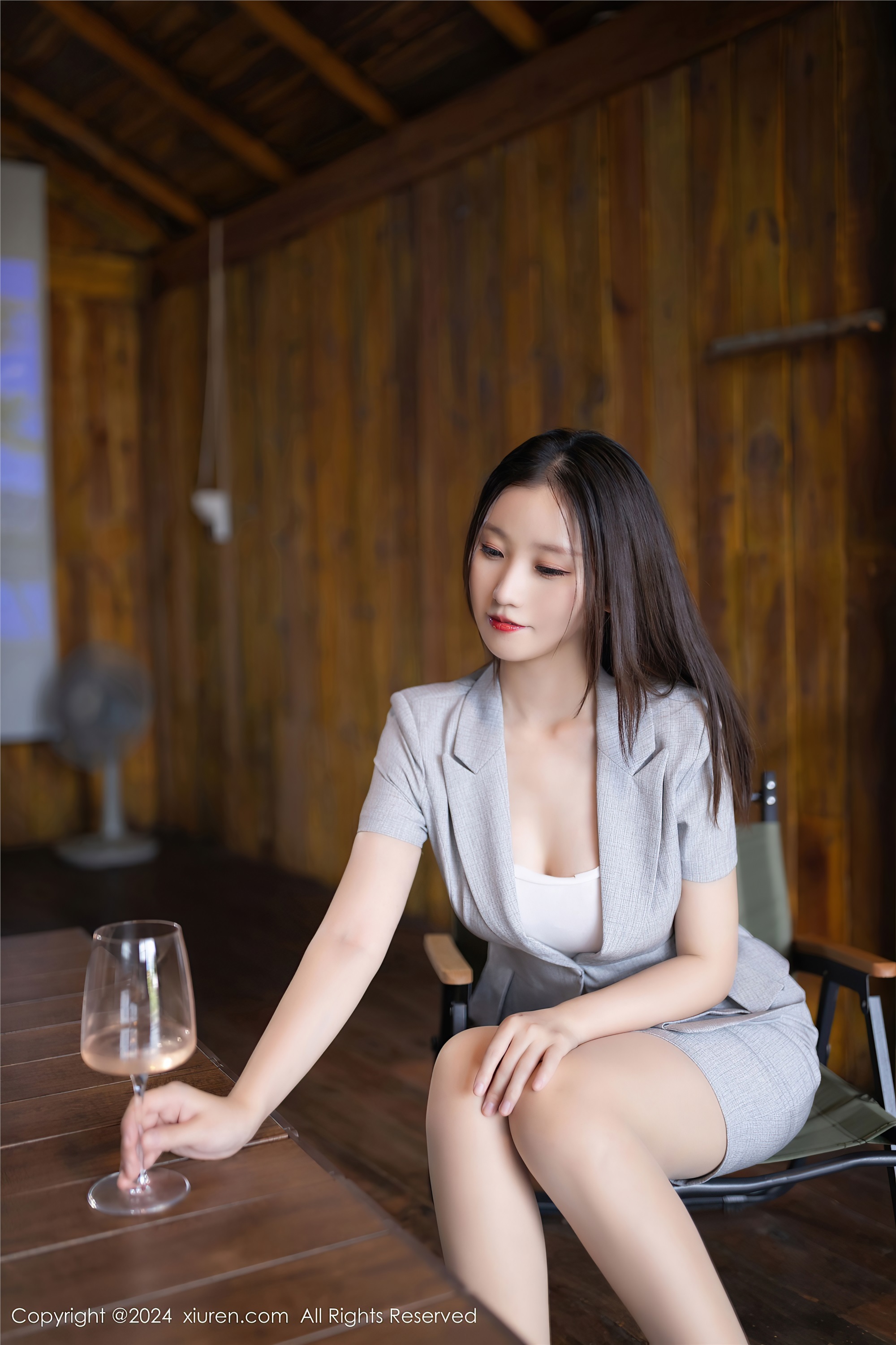 图片[8]-Xiuren秀人网期2024.11.20期N第9474期杏子Yada-秀人网