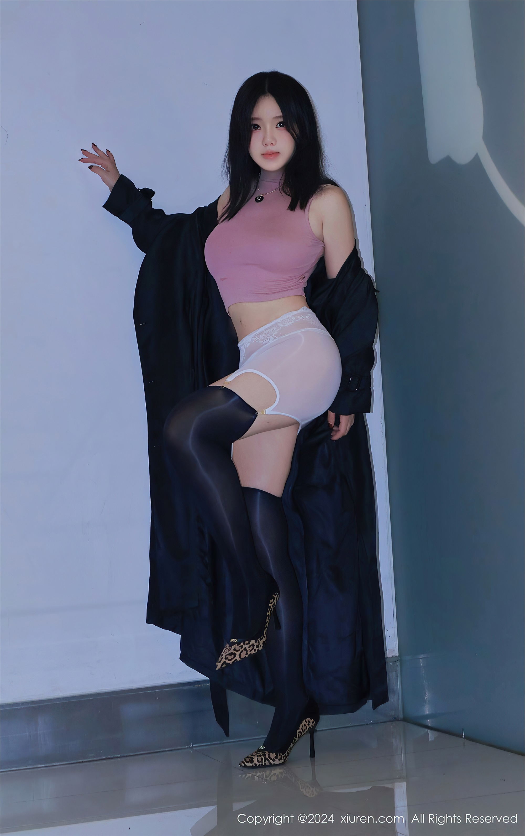 图片[4]-Xiuren秀人网期2024.11.22期N第9489期小薯条nienie-套图网