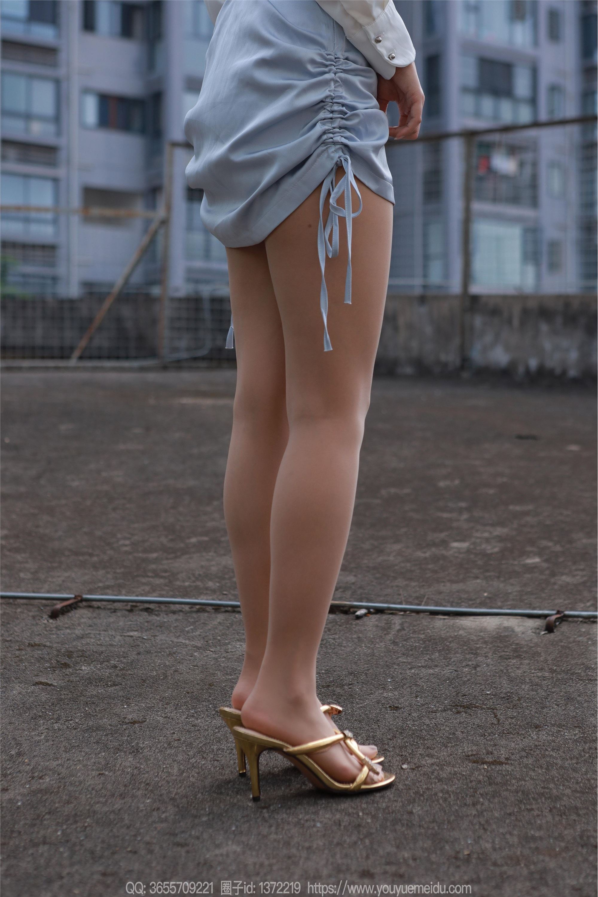 图片[3]-IESS异思趣向期期2024.11.10期丝享家期1894期婉萍《蓝色短裙（下）》-秀人网