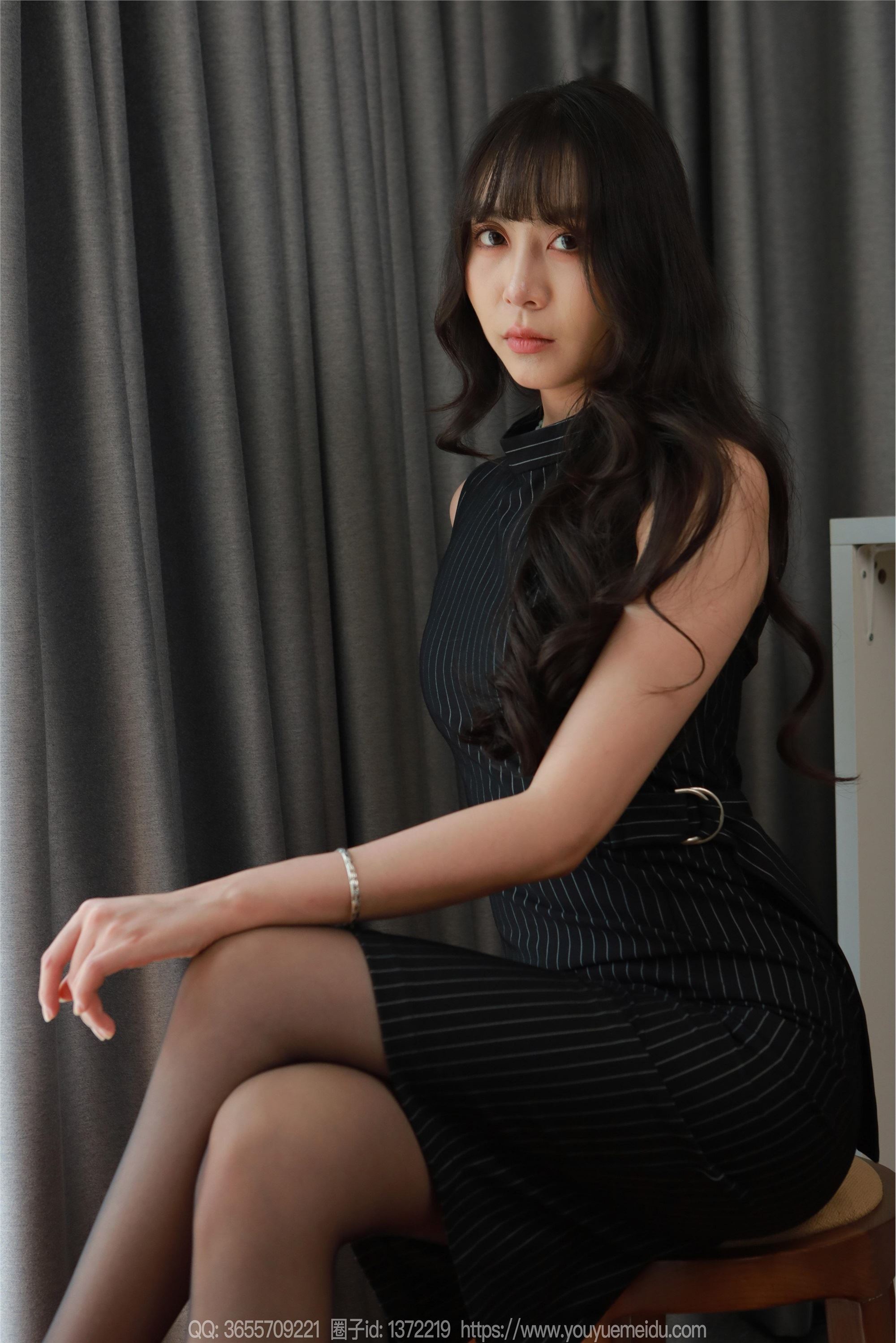 图片[7]-IESS异思趣向期期2024.11.15期丝享家期1899期团团《婀娜多姿》-秀人网