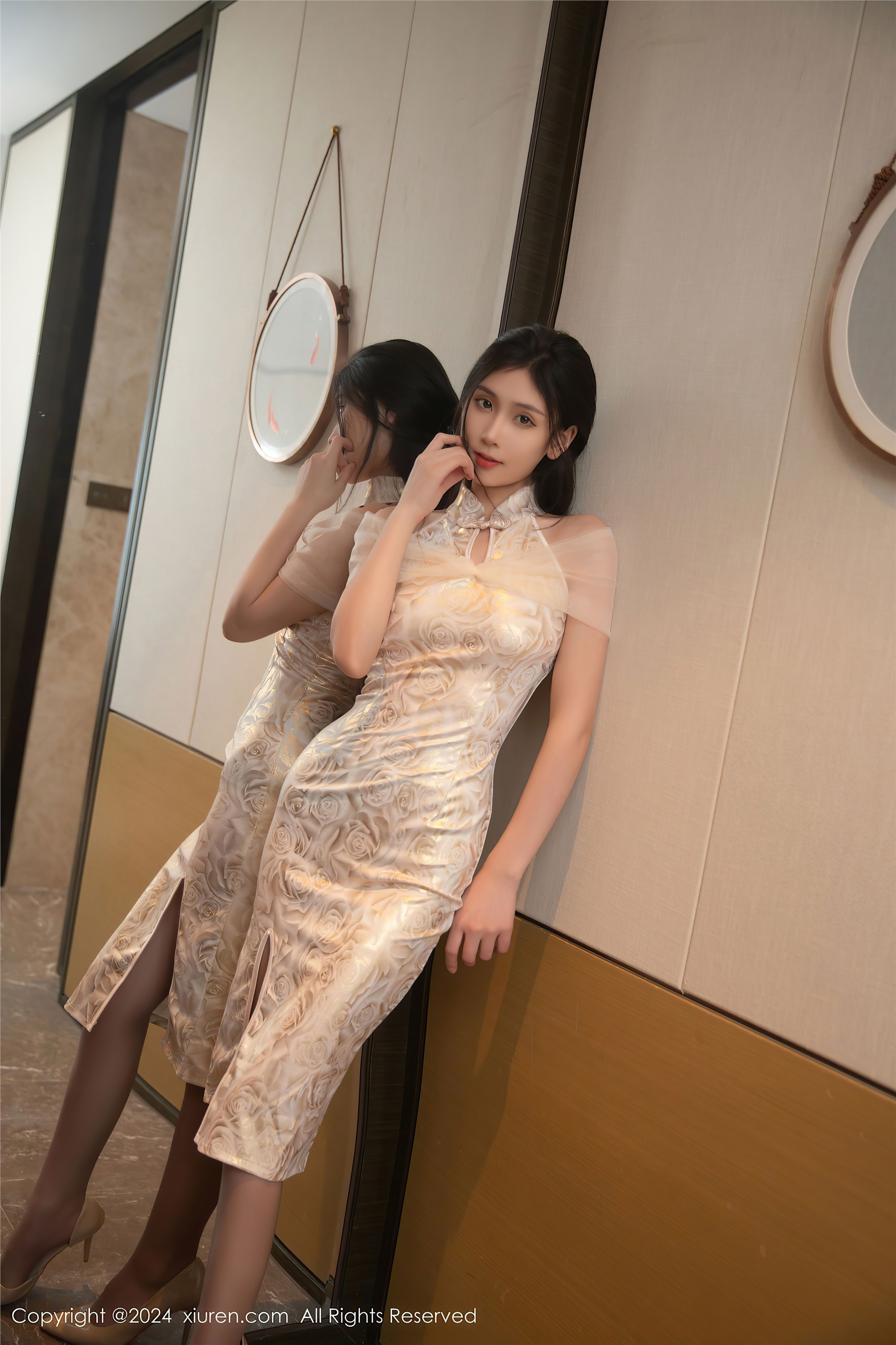 图片[2]-Xiuren秀人网期2024.12.11期N第9583期刘婷婷-秀人网