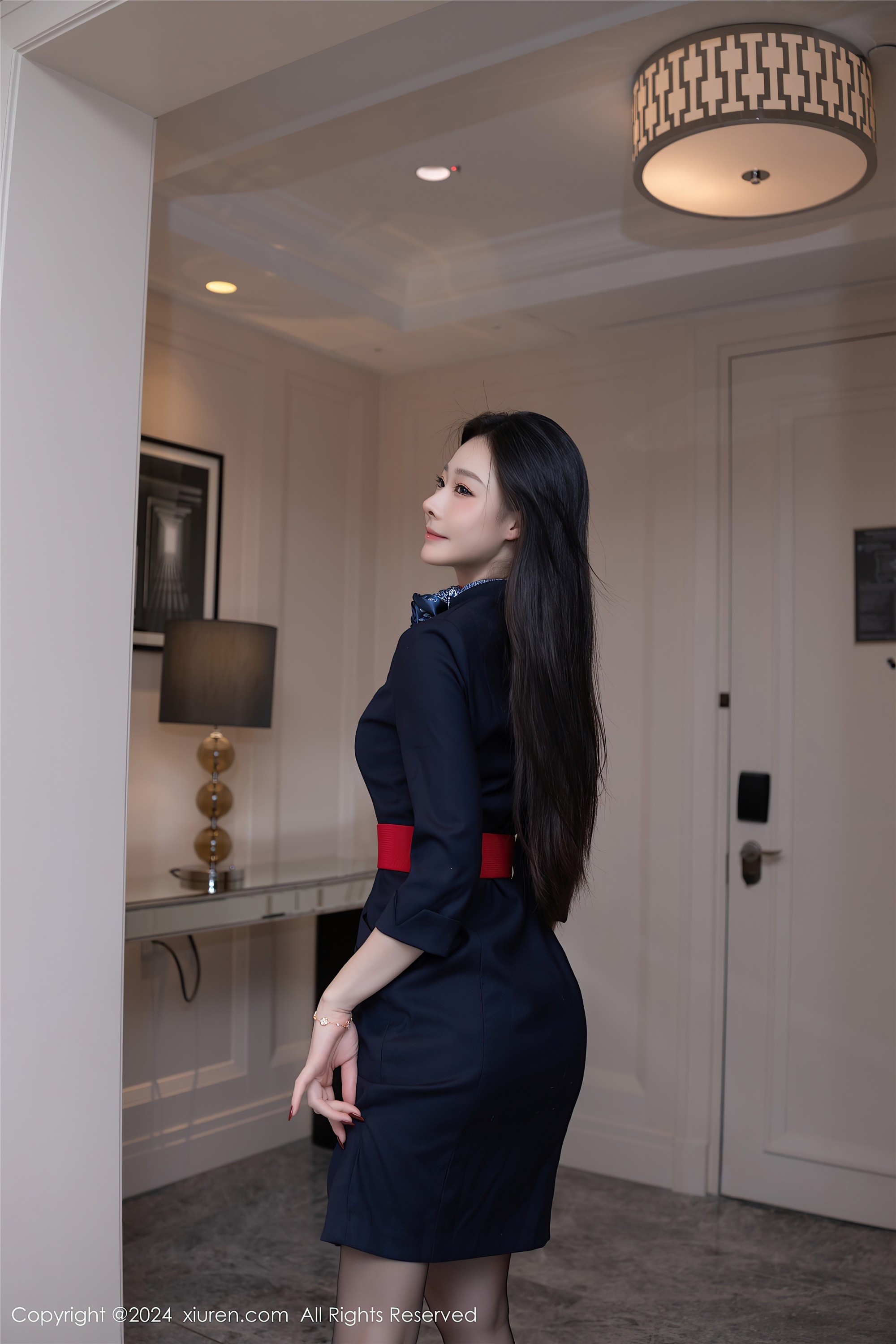 Xiuren秀人网期2024.12.13期N第9597期小逗逗-秀人网