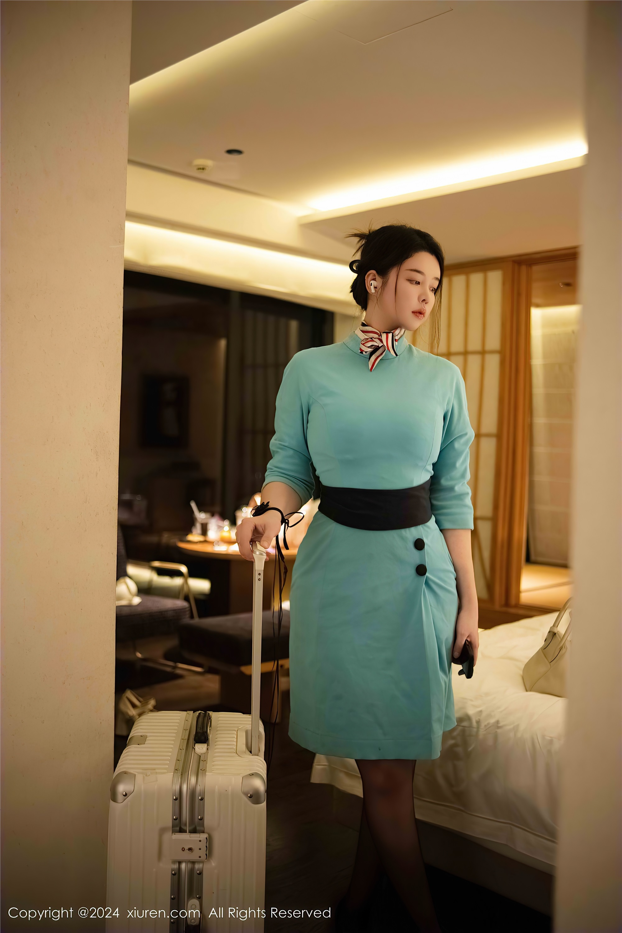 图片[3]-Xiuren秀人网期2024.12.17期N第9609期樱桃小犊子-套图网