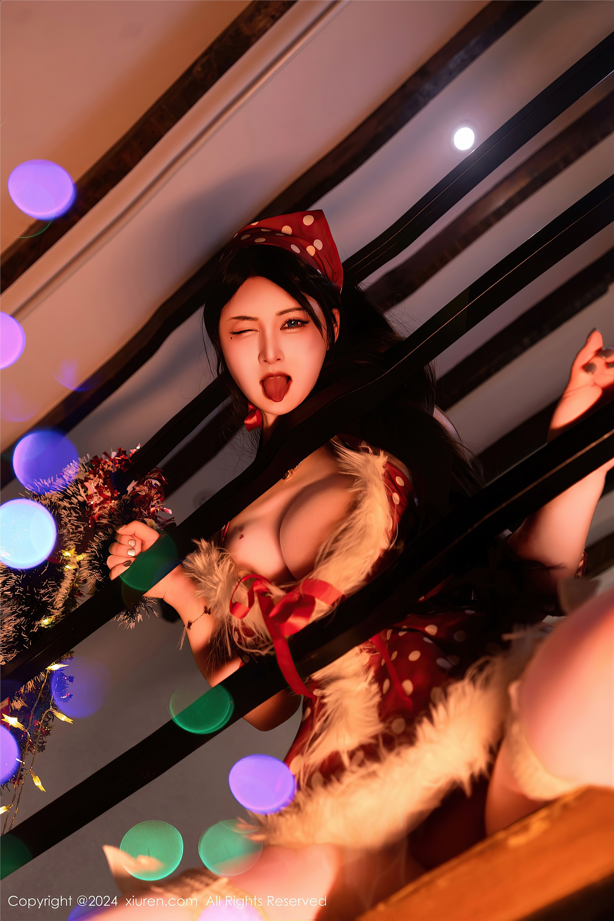 图片[3]-Xiuren秀人网期2024.12.18期N第9618期诗诗kiki-套图网