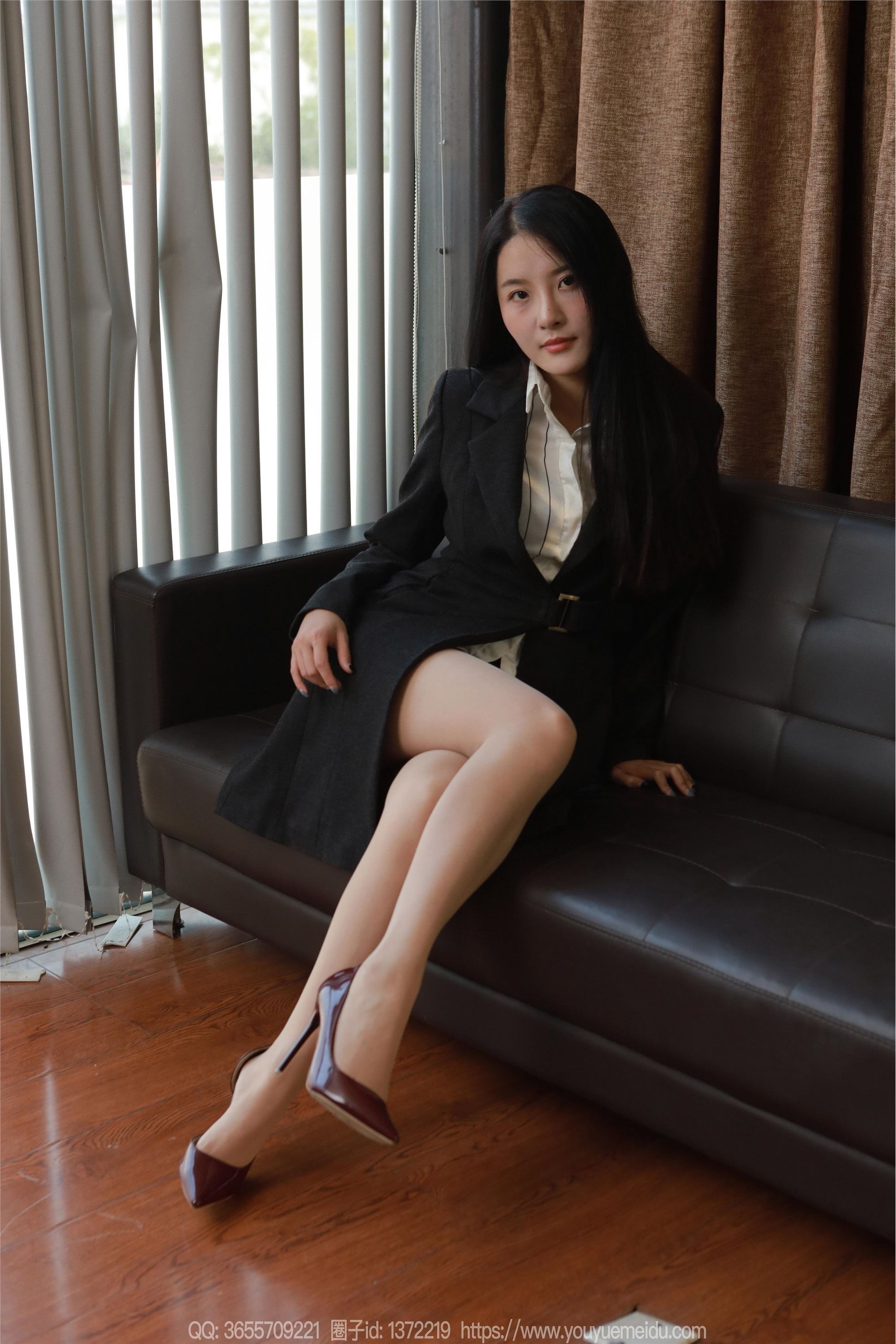 图片[9]-IESS异思趣向期期2025.01.01期丝享家期1939期婉萍《蓝色指甲》-套图网