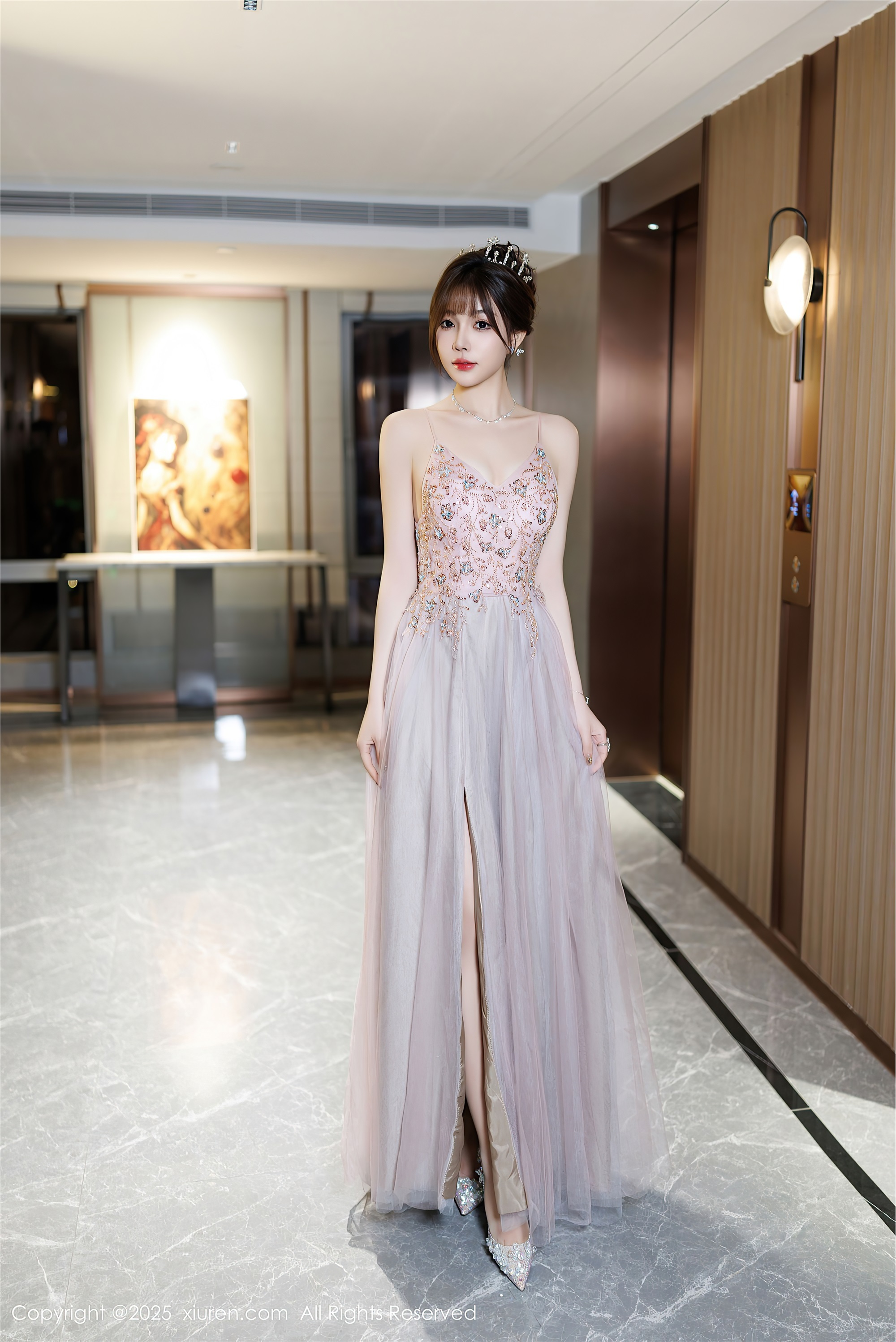 Xiuren秀人网期2025.01.02期N第9699期徐莉芝Booty-套图网