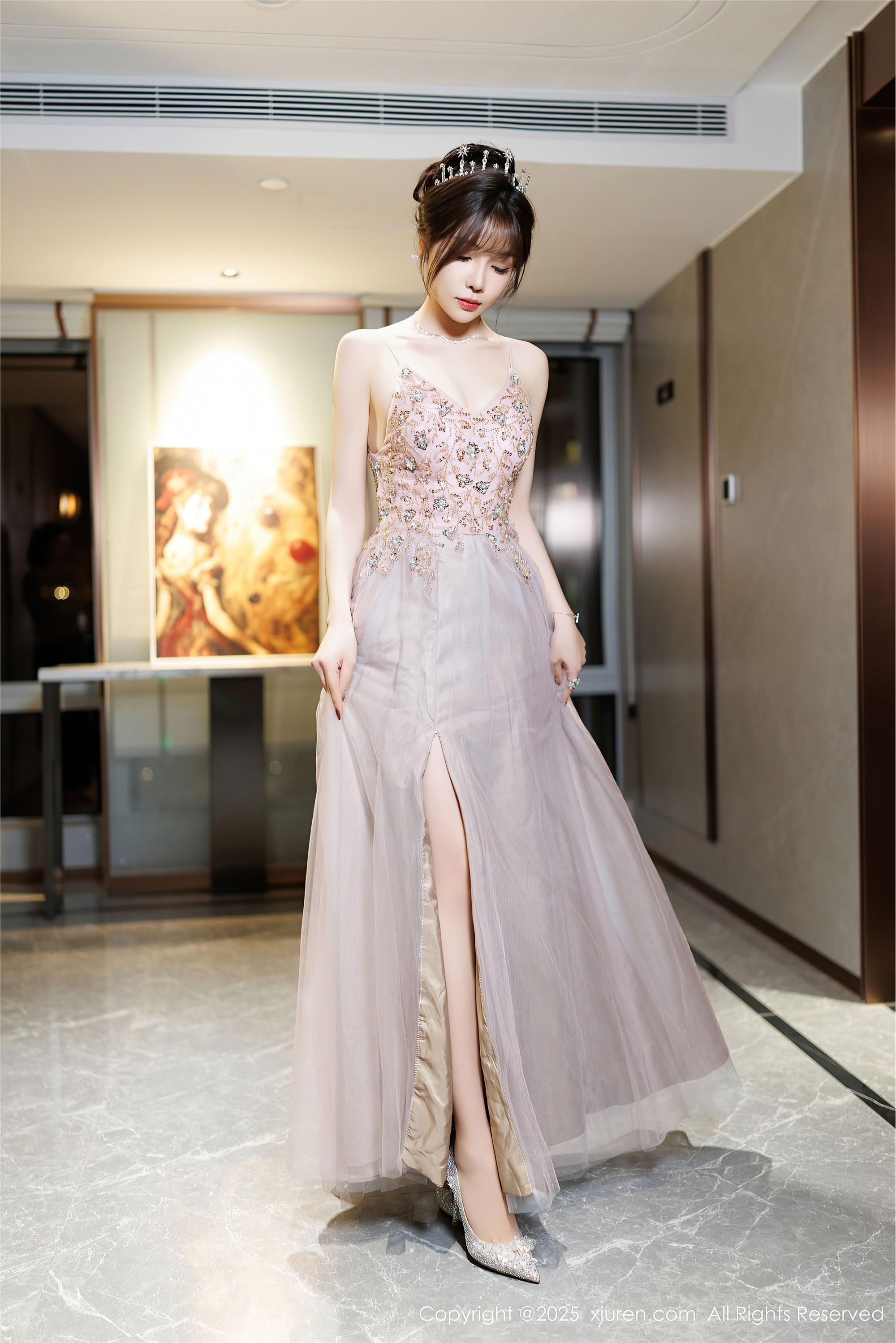 图片[4]-Xiuren秀人网期2025.01.02期N第9699期徐莉芝Booty-套图网